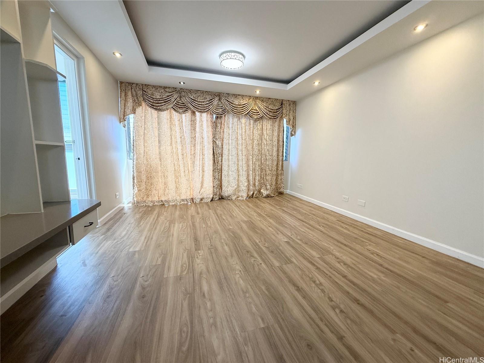 2440 Date Street  Unit 106