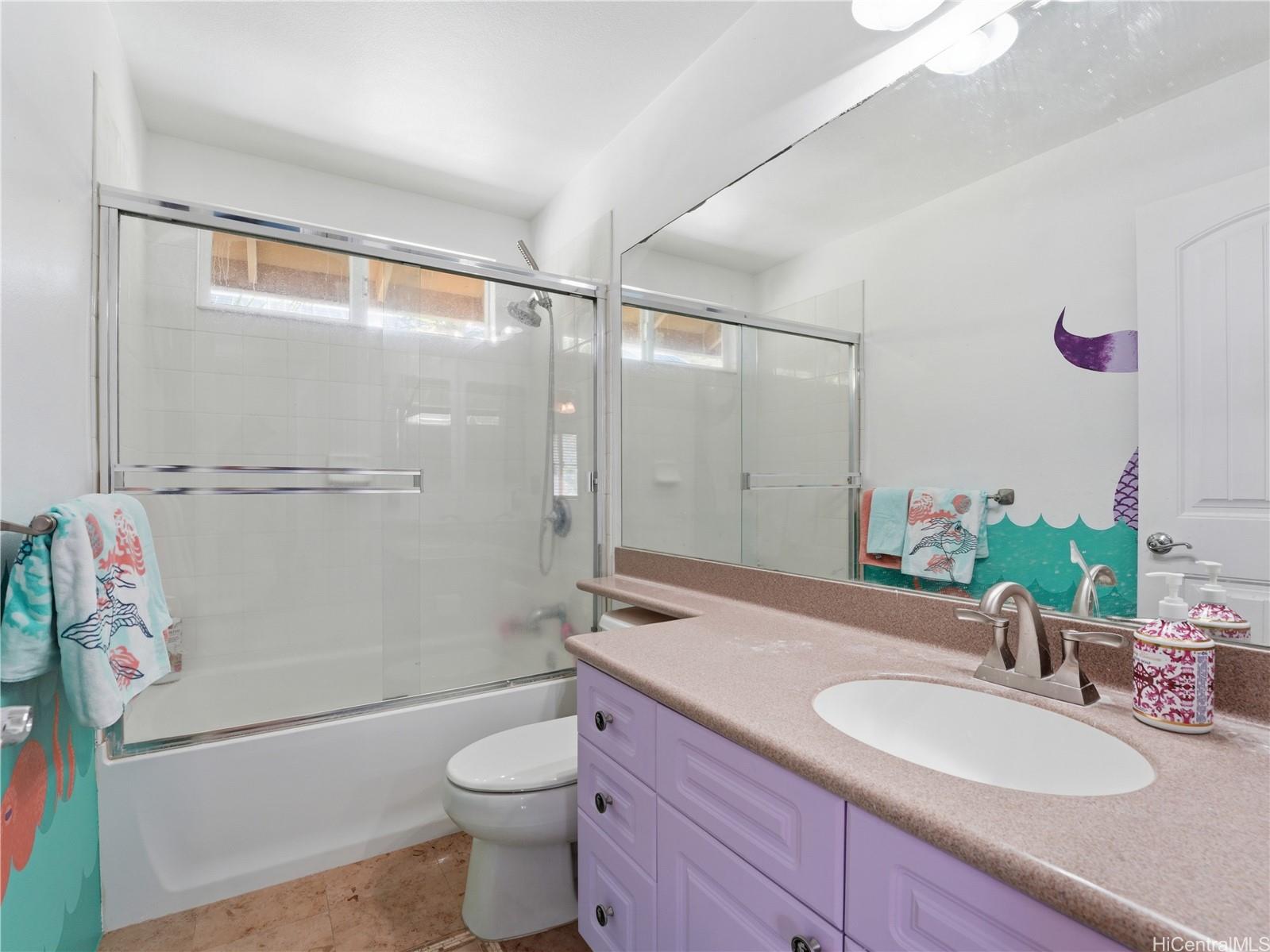 87-2201 Pakeke Street  Unit 65