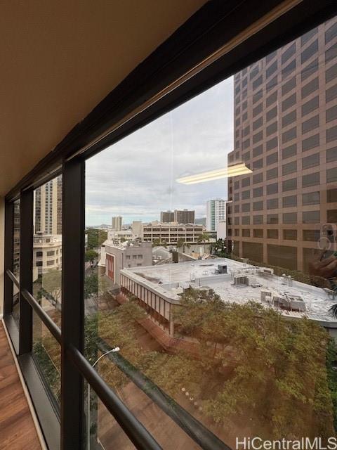 1088 Bishop Street  Unit 712