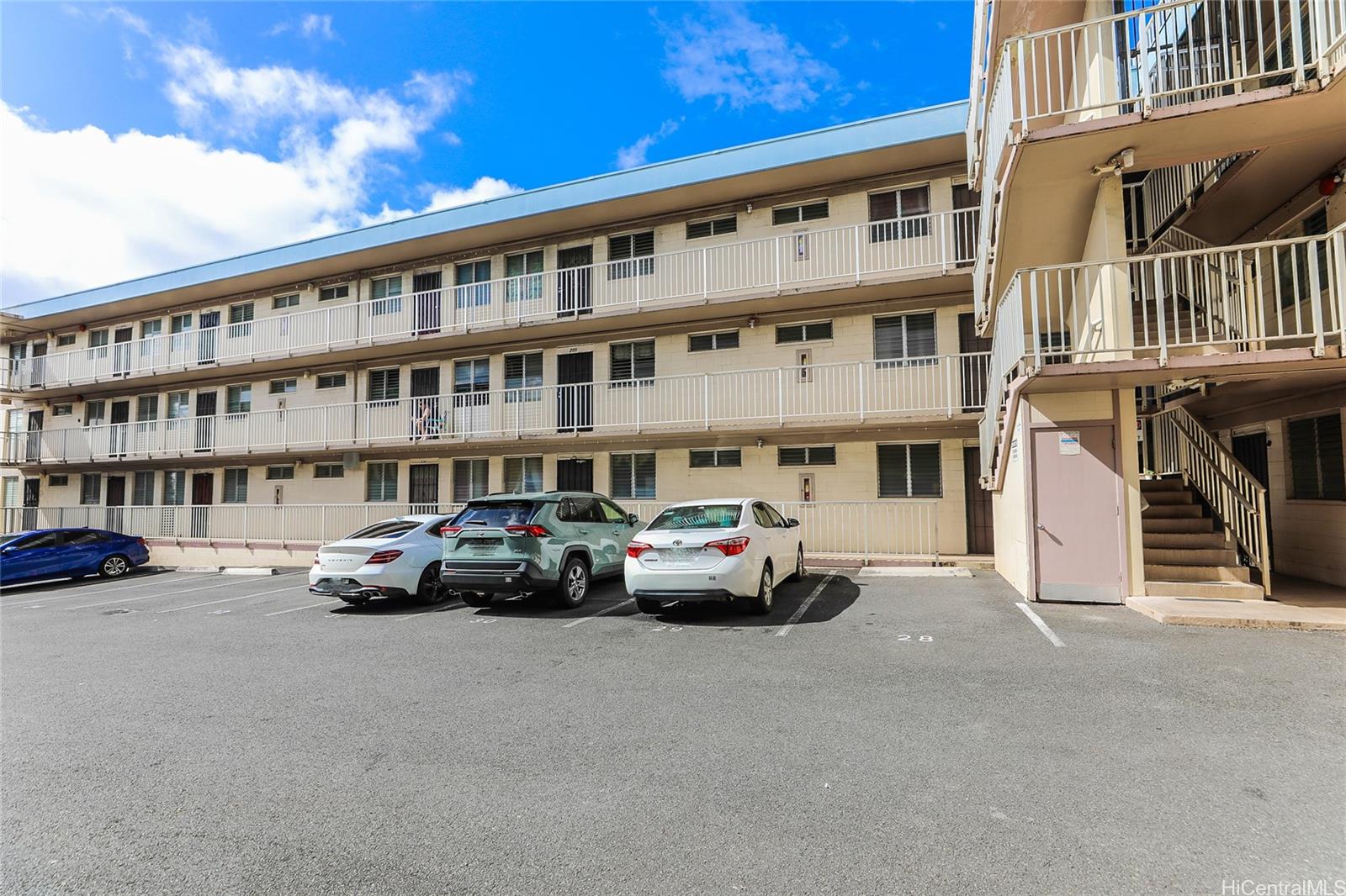 1325 N School Street D206