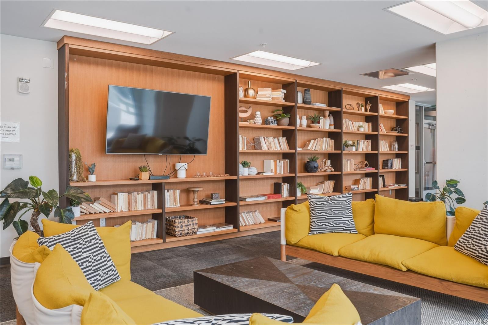 988 Halekauwila Street  Unit 1712