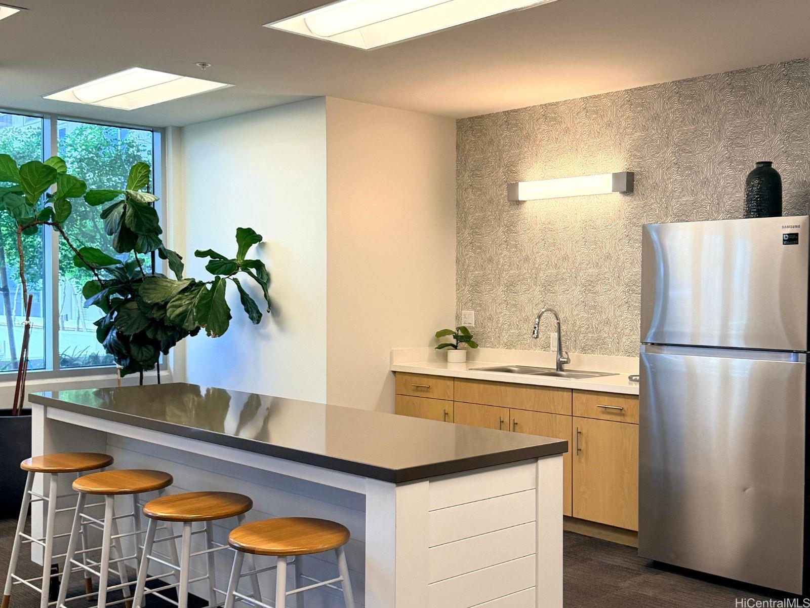 988 Halekauwila Street  Unit 1712