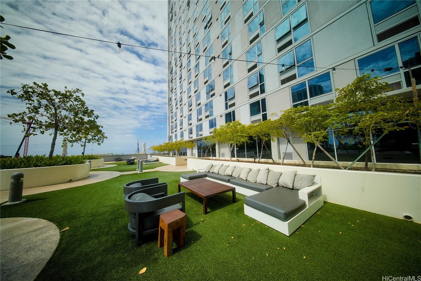 988 Halekauwila Street  Unit 1712