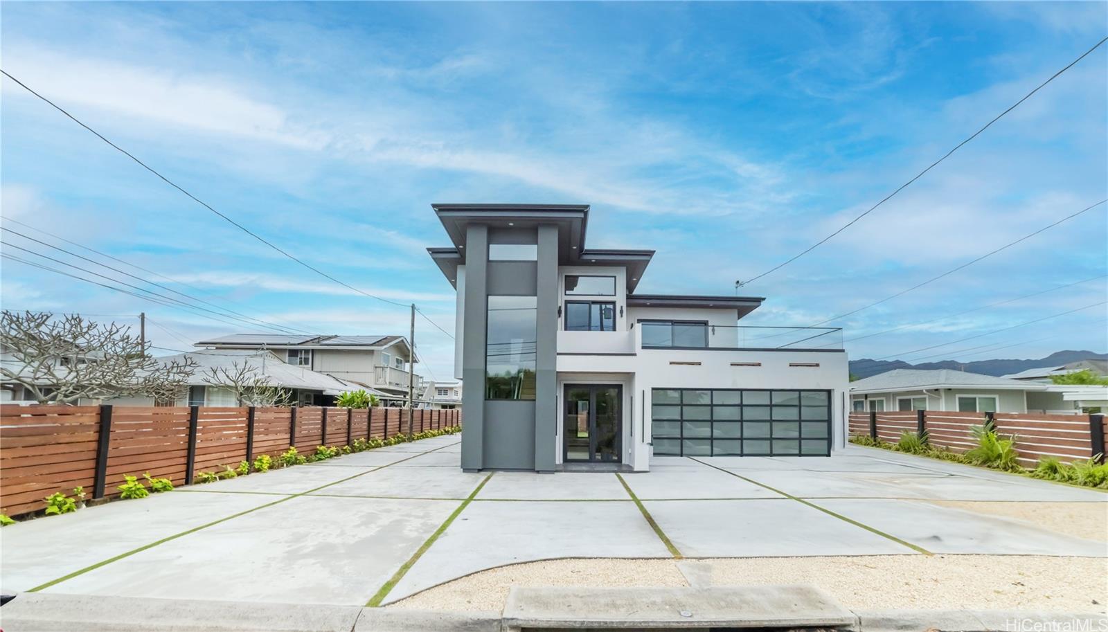 629 Halela Street
