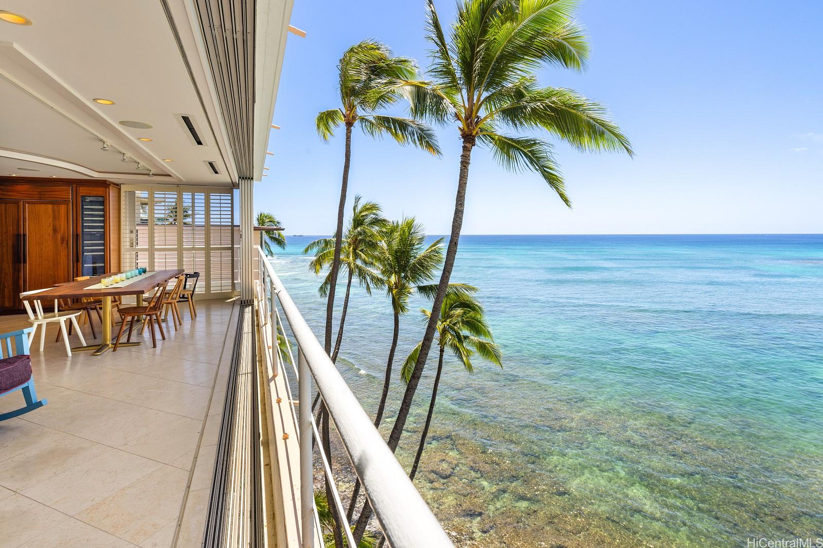2979 Kalakaua Avenue  Unit 601