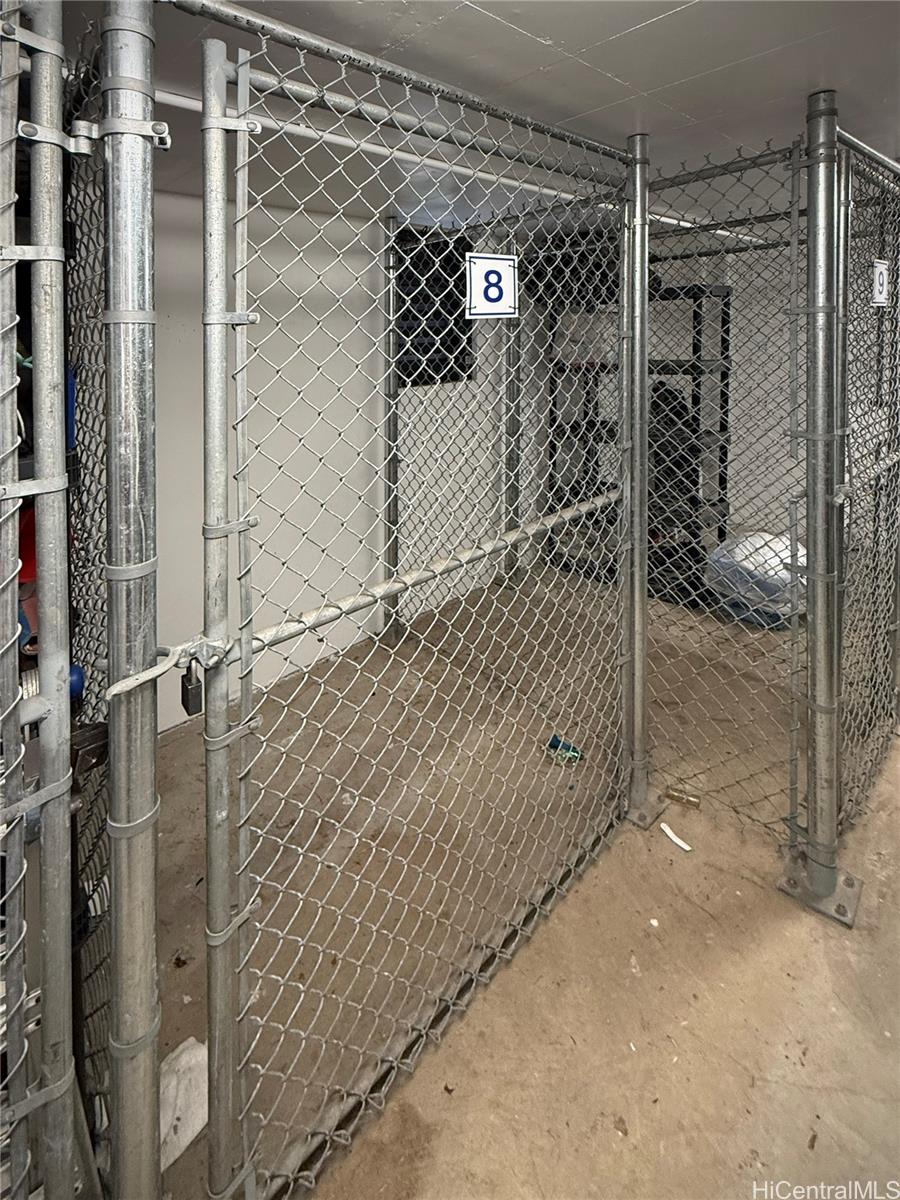 Photo 18 of 20