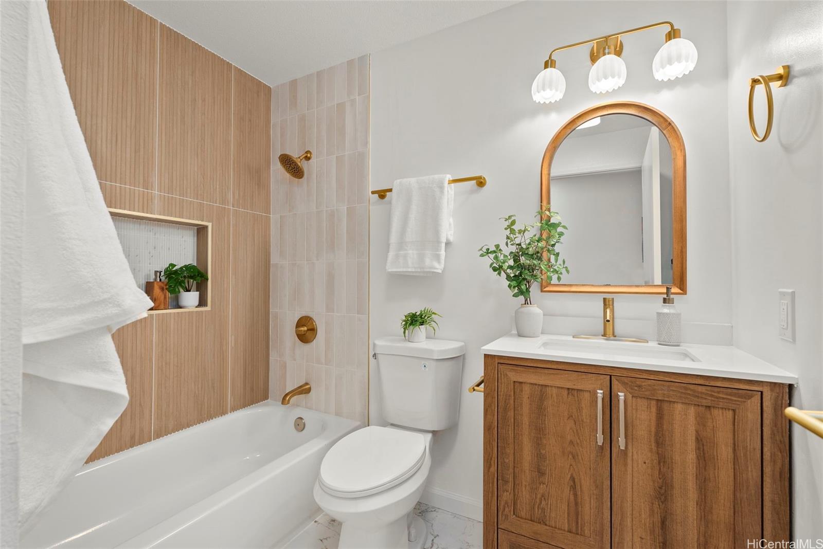 94-201 Lumiaina Place  Unit E202