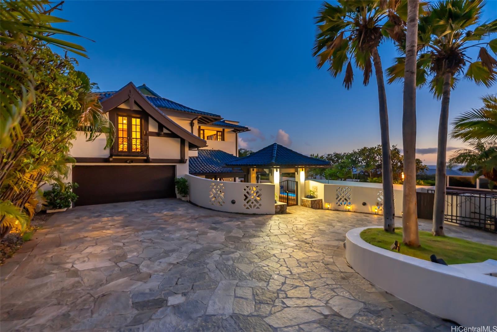 2999 Makalei Place