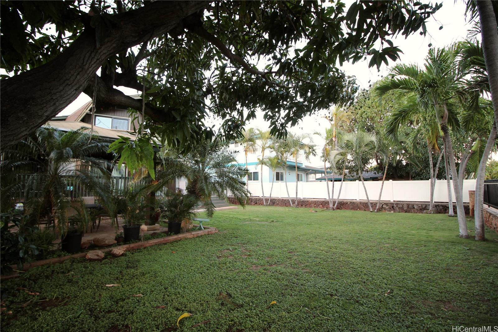91-54 Parish Drive