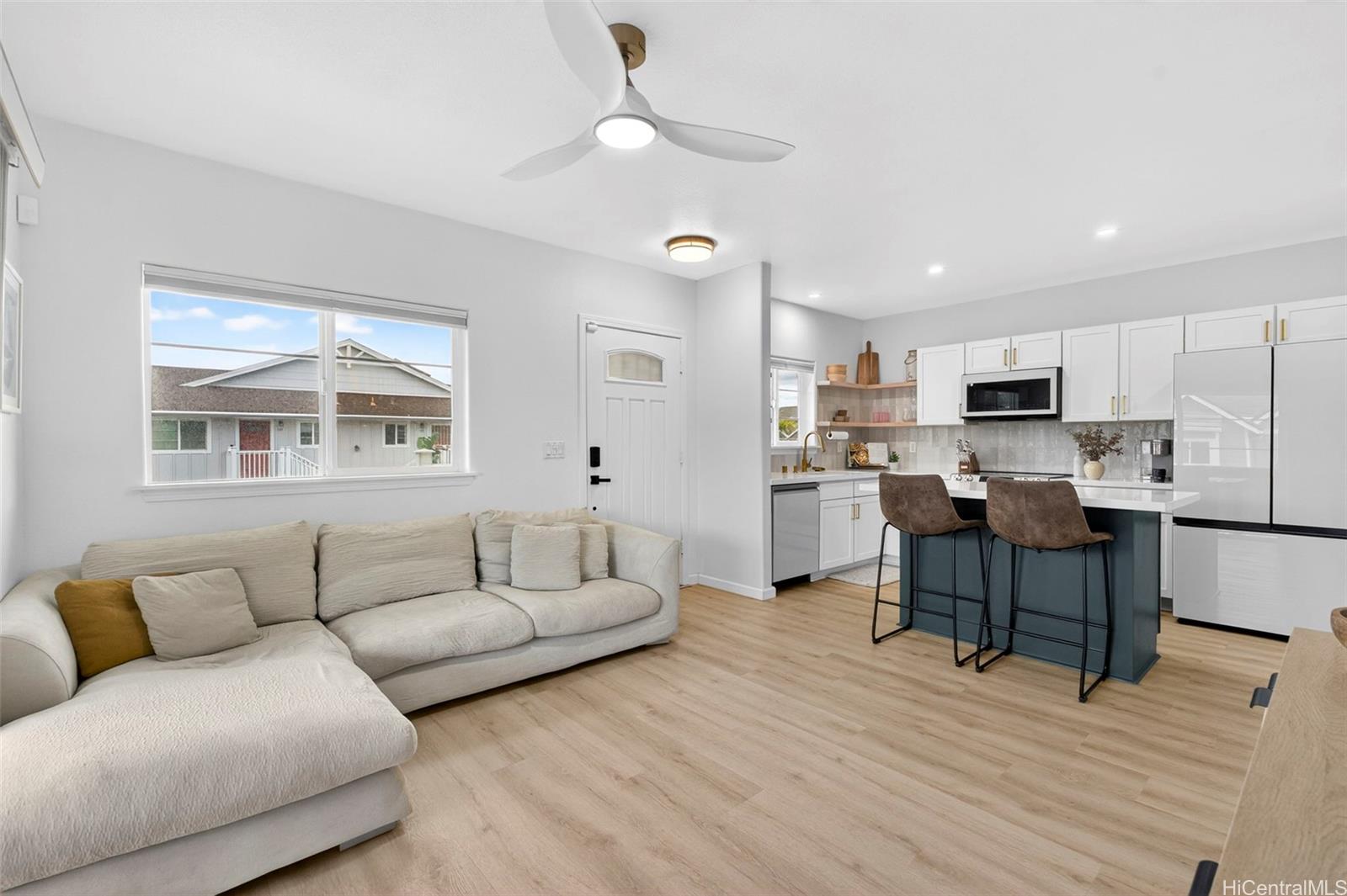 1131 Kakala Street  Unit 1302