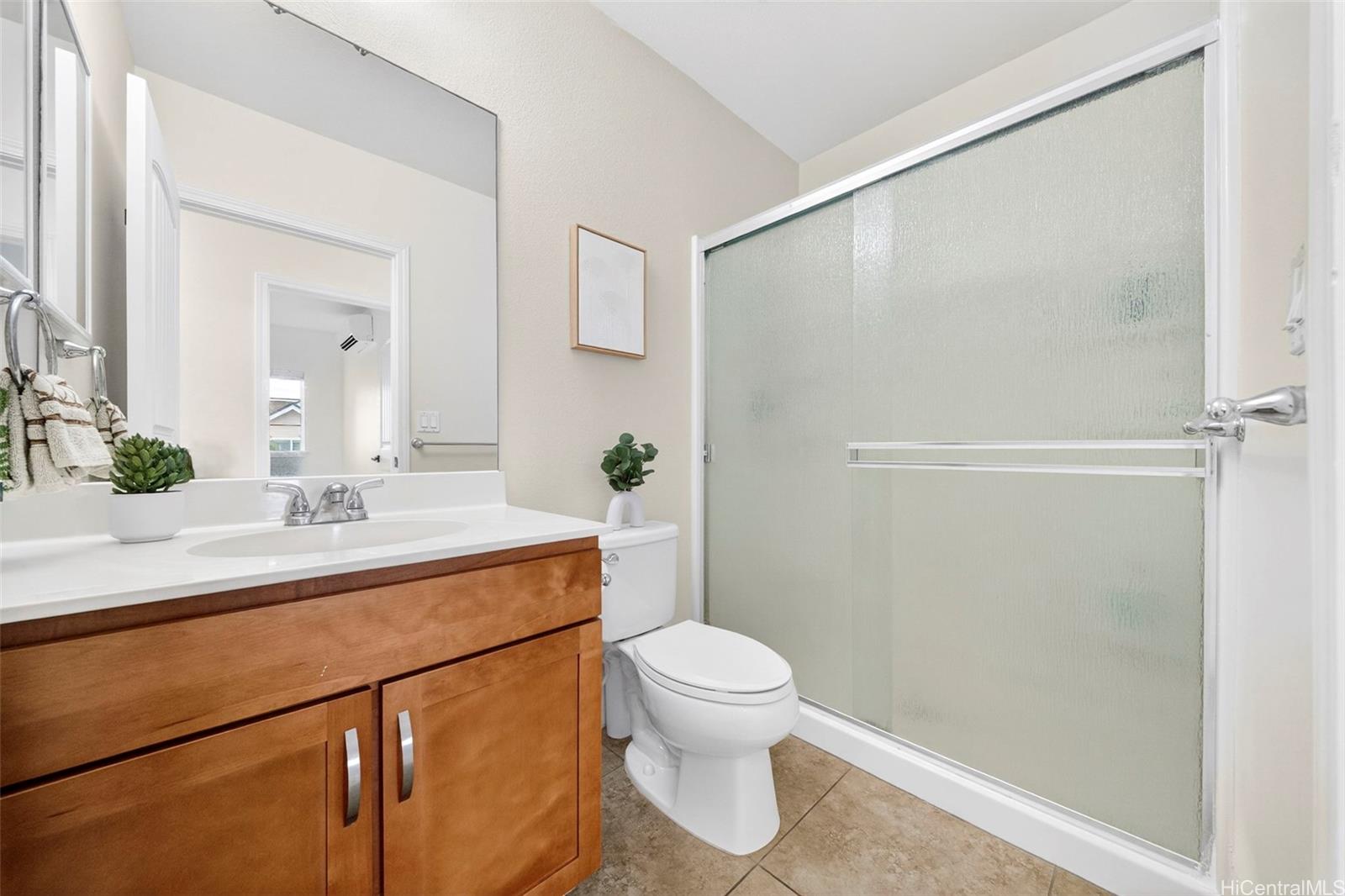 1131 Kakala Street  Unit 1302