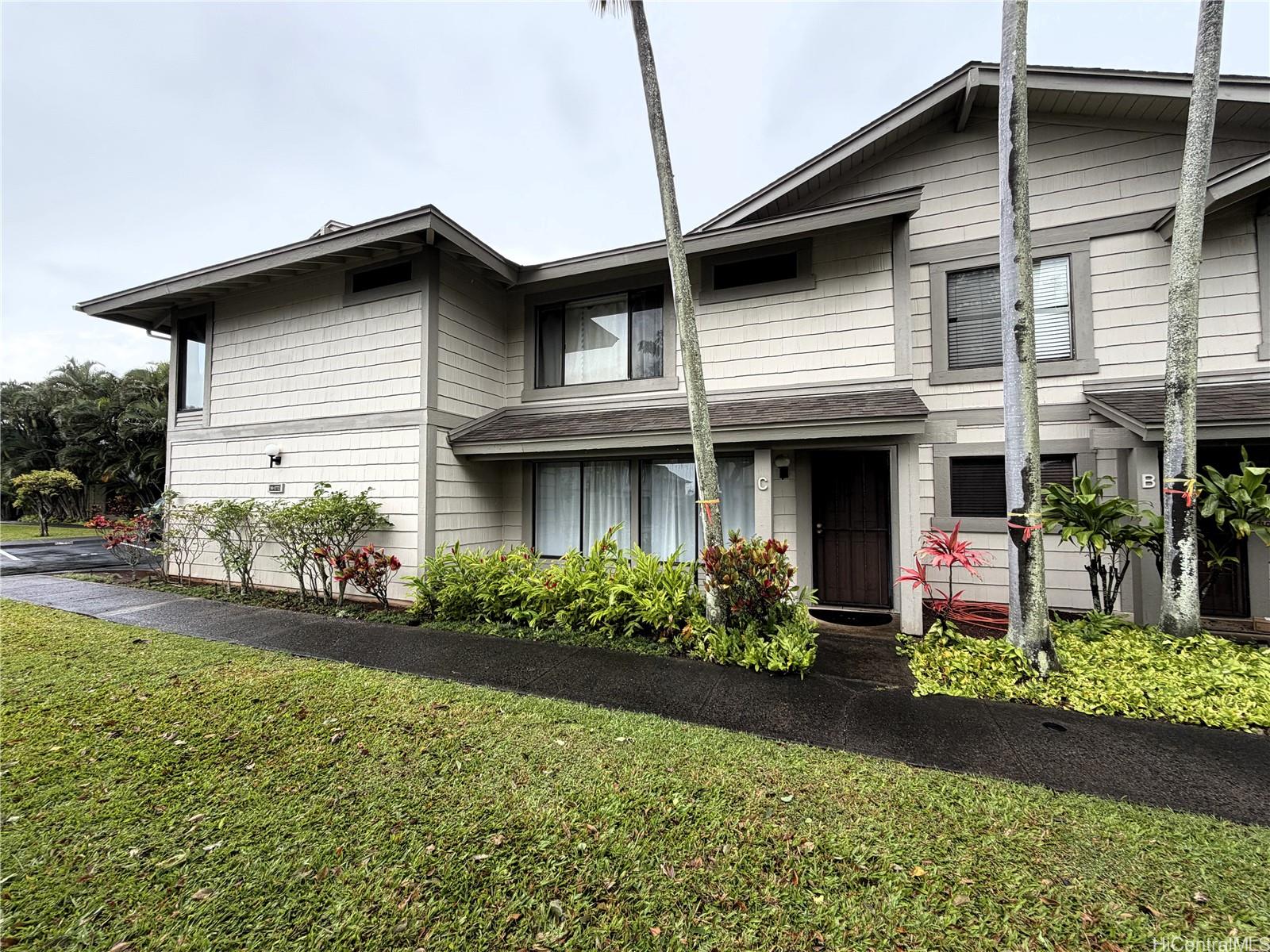 98-1772 Kaahumanu Street  Unit 57C