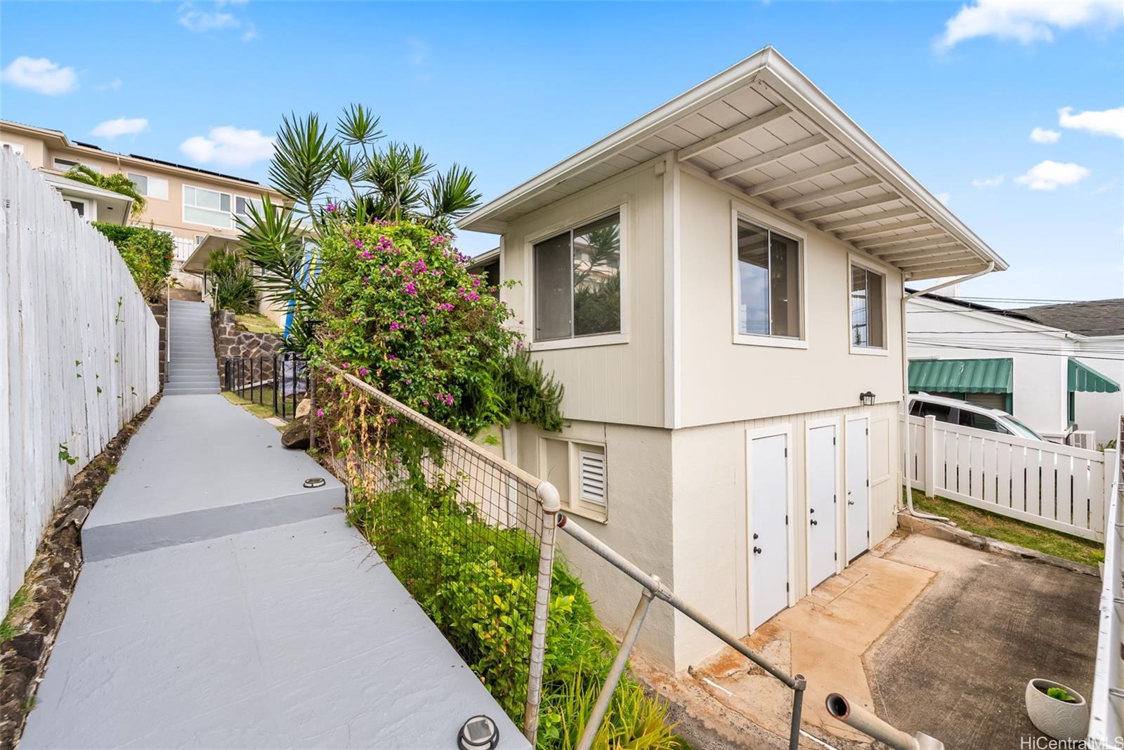 1156 Alewa Drive