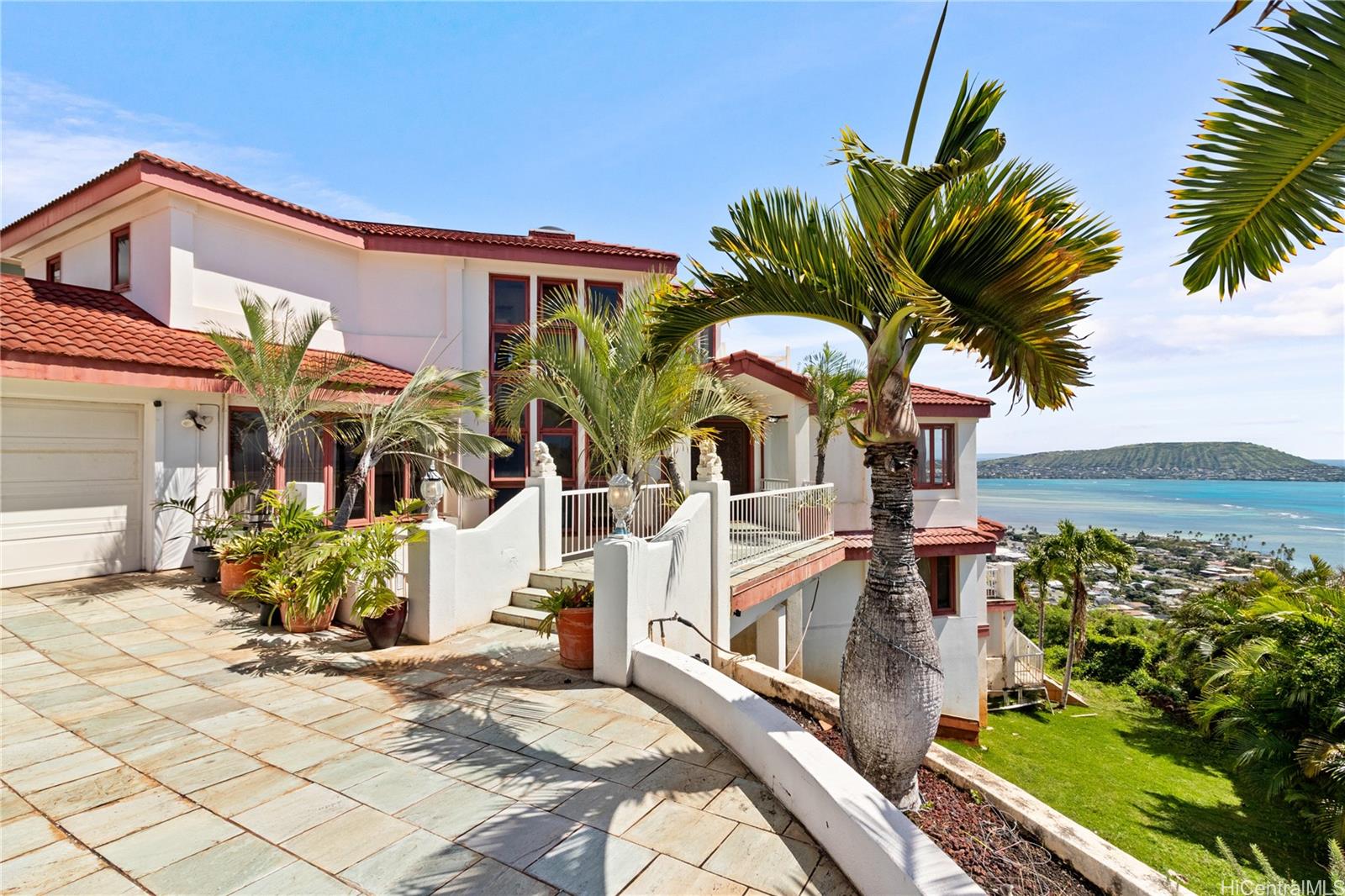 483 Maono Loop