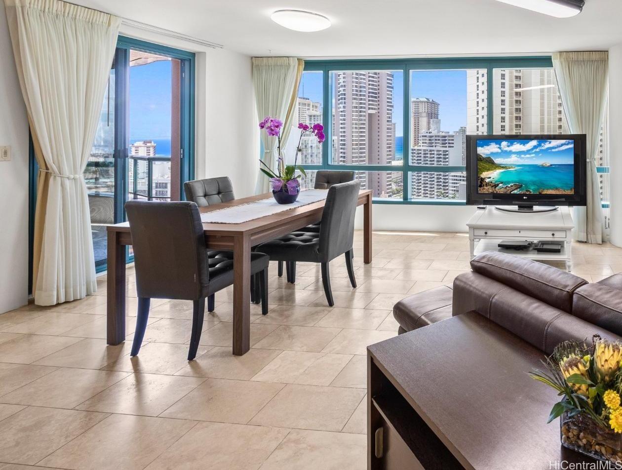 1888 Kalakaua Avenue 2704