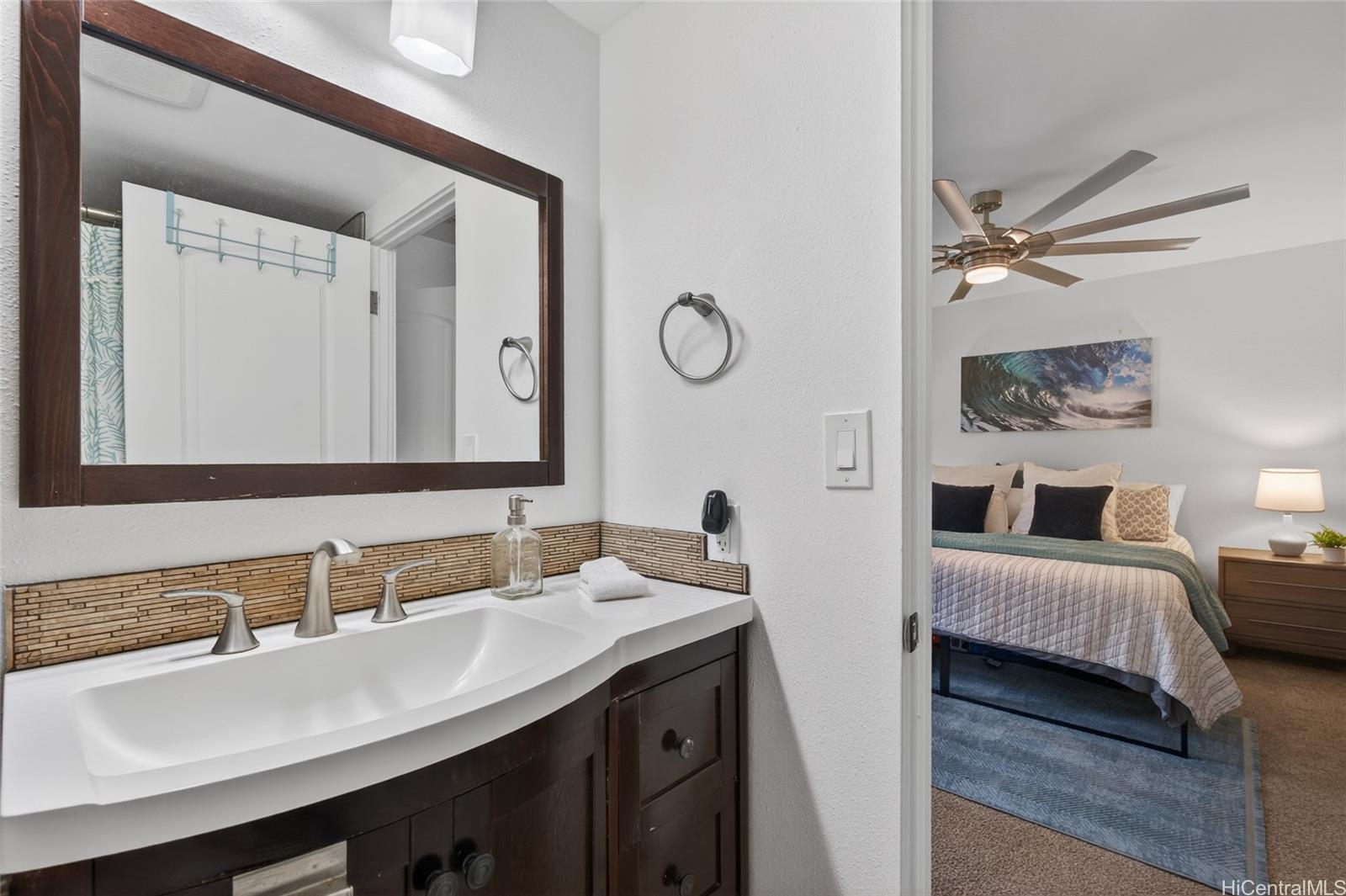 316-3 Molo Street  Unit 1803