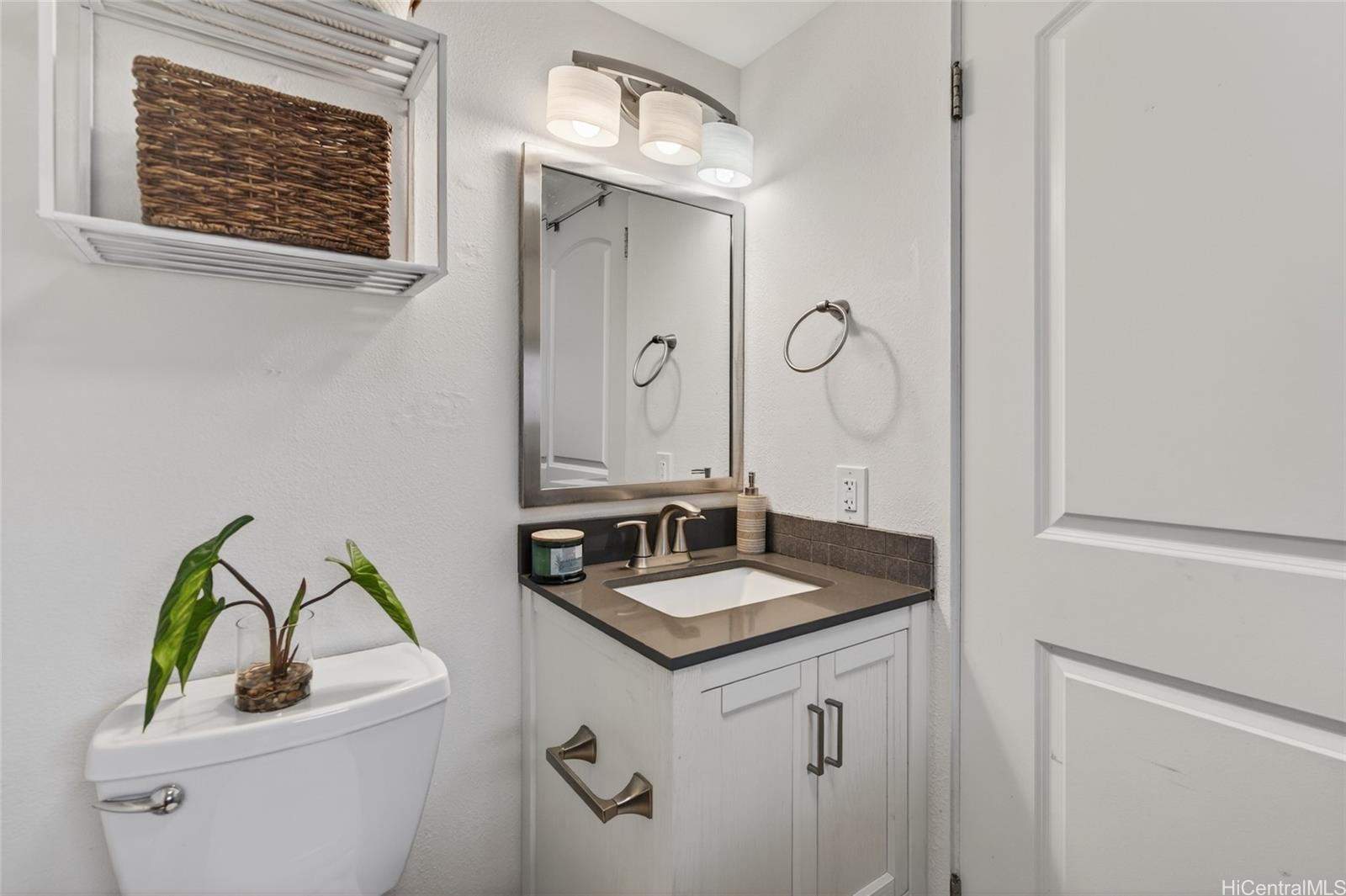 316-3 Molo Street  Unit 1803