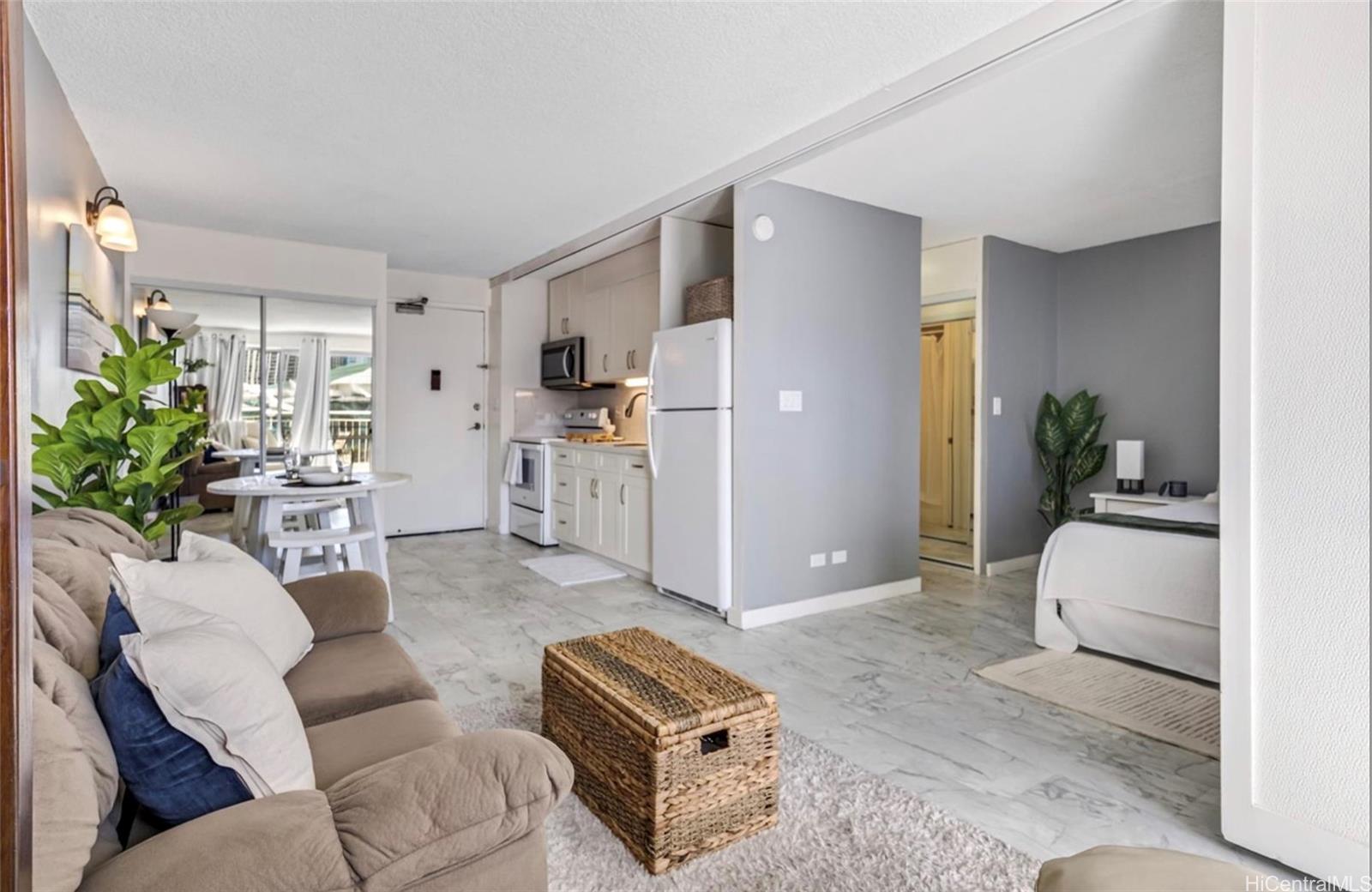 1655 Makaloa Street  Unit 812