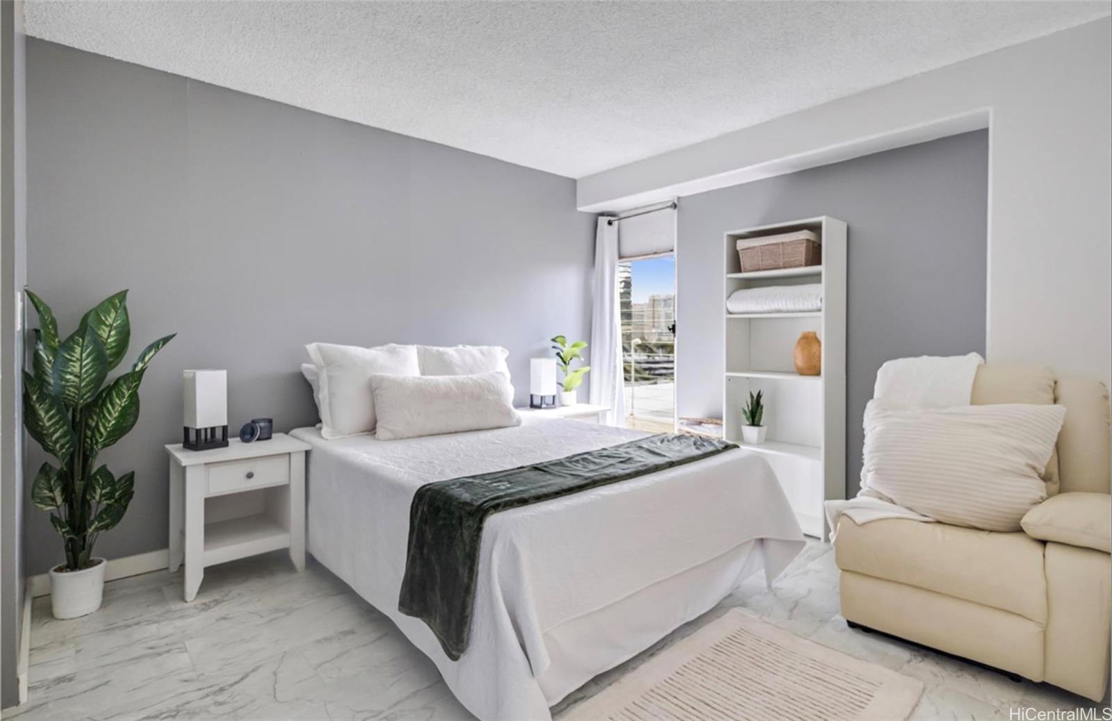 1655 Makaloa Street  Unit 812