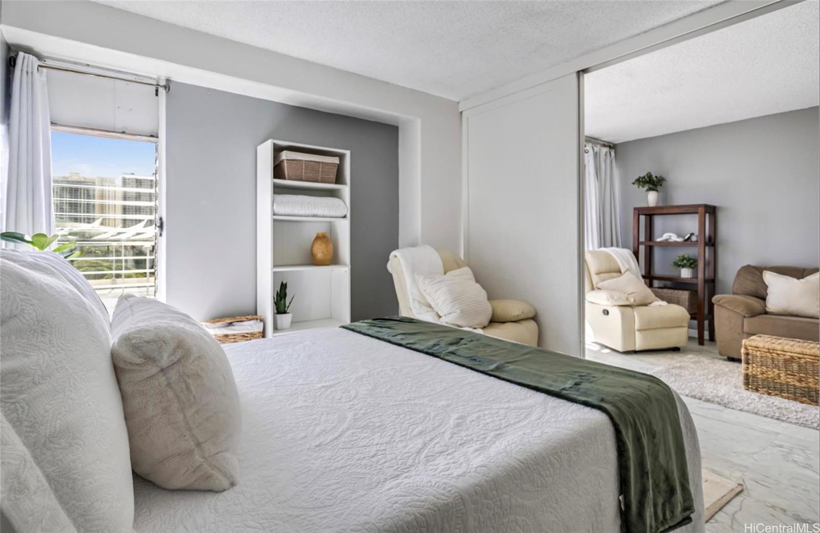 1655 Makaloa Street  Unit 812