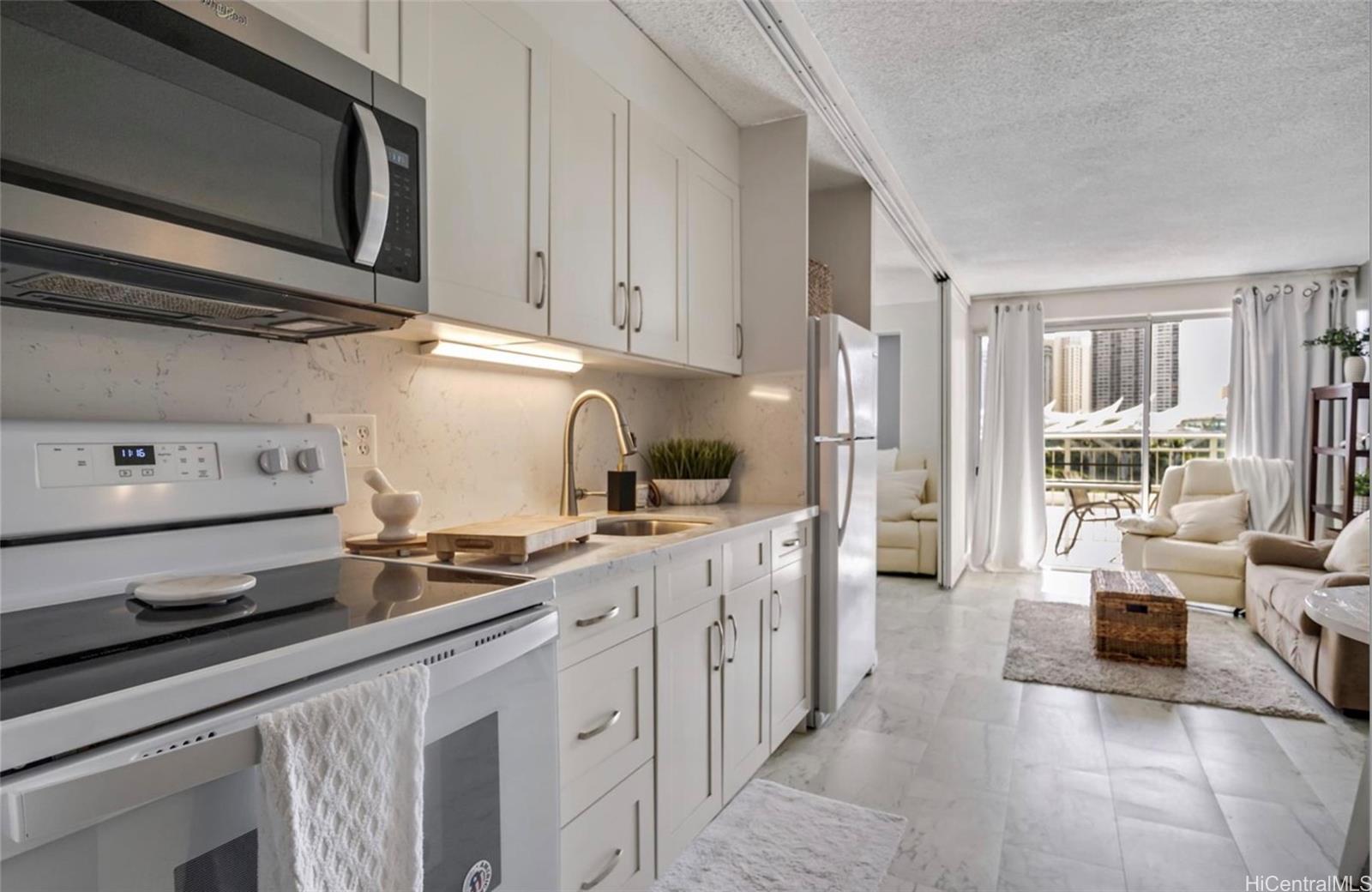 1655 Makaloa Street  Unit 812