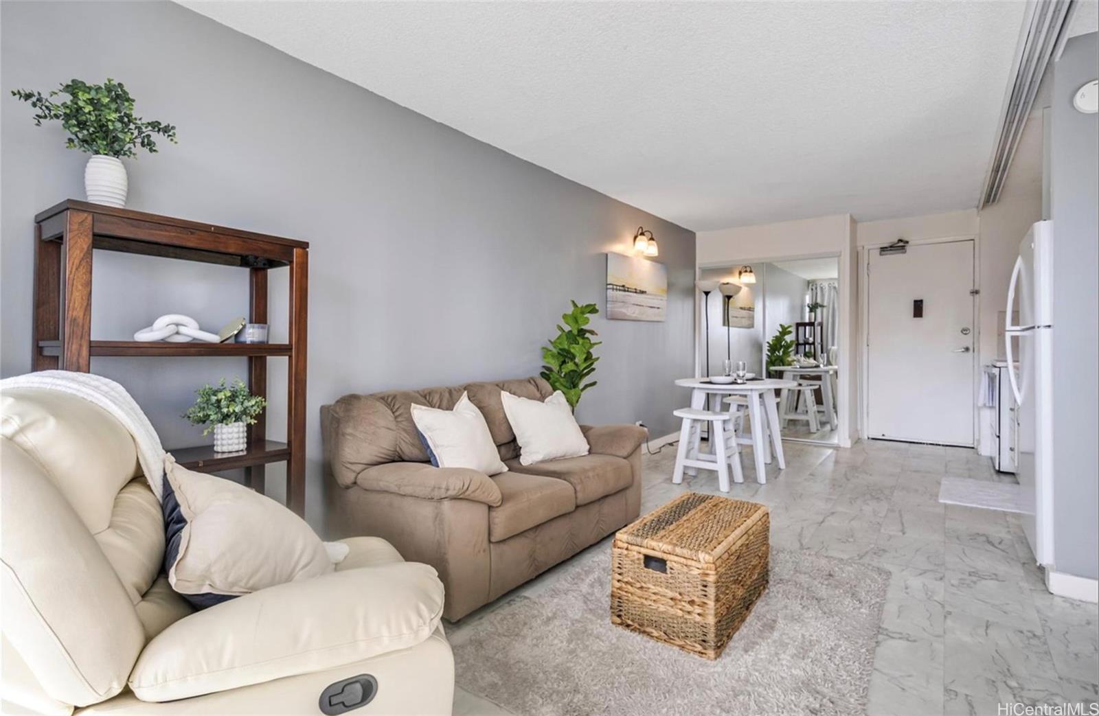 1655 Makaloa Street  Unit 812
