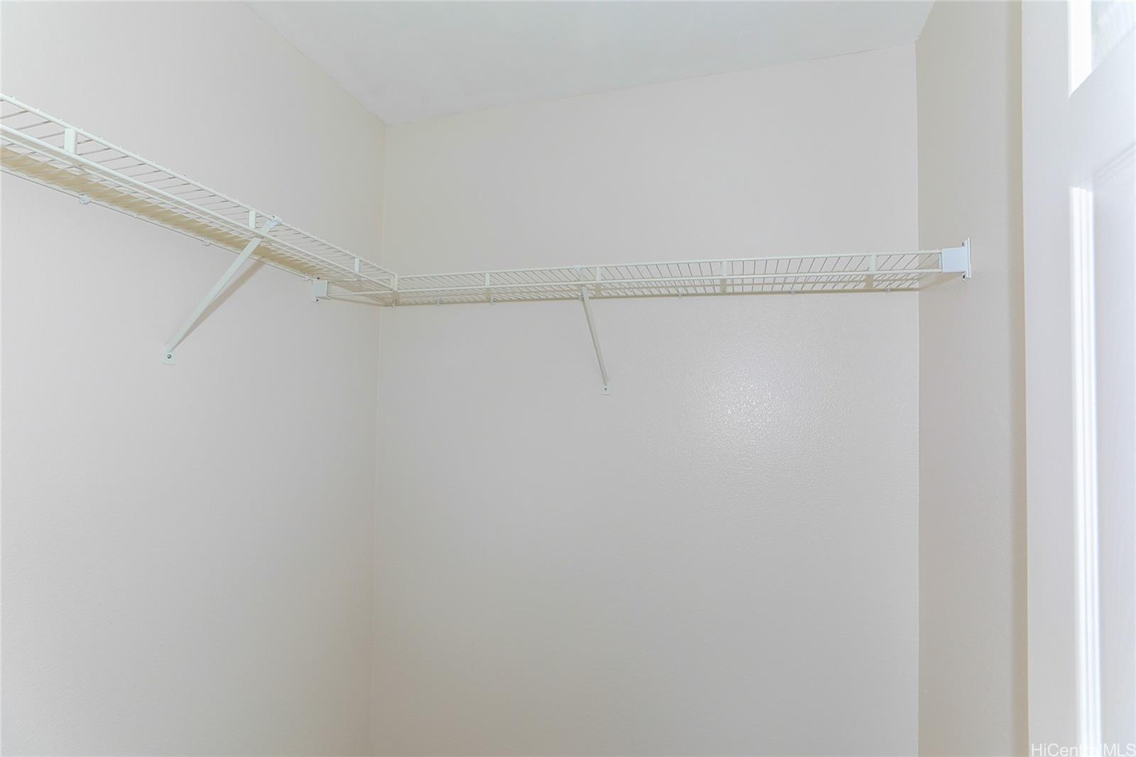 Photo 16 of 25