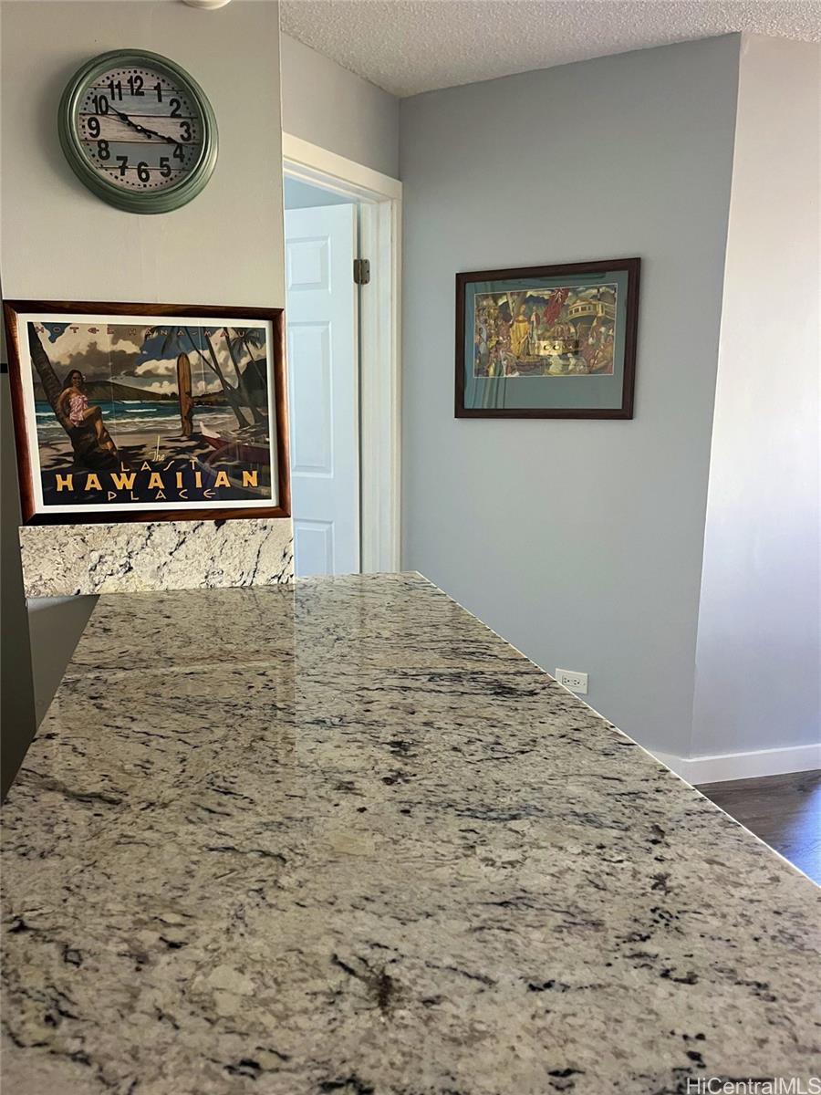 Photo 10 of 25