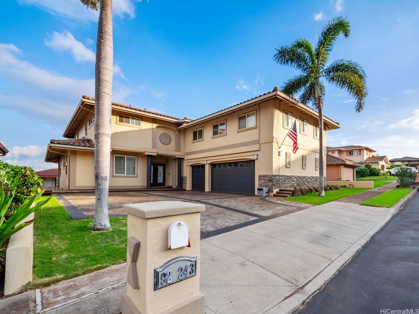 92-243 Hoalii Place