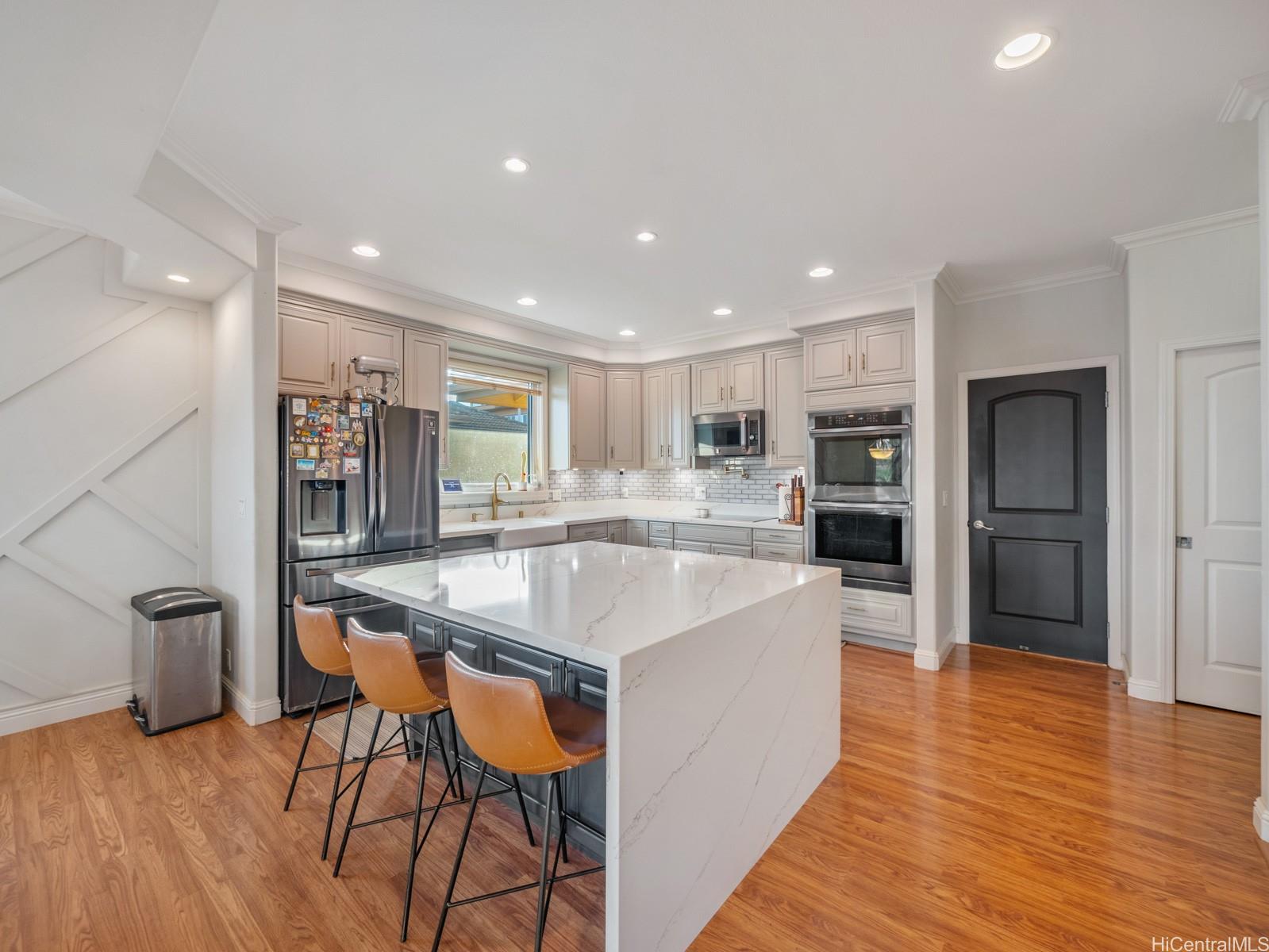 92-243 Hoalii Place