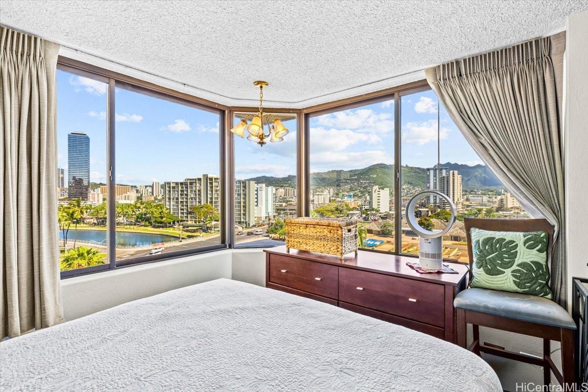 444 Niu Street 914