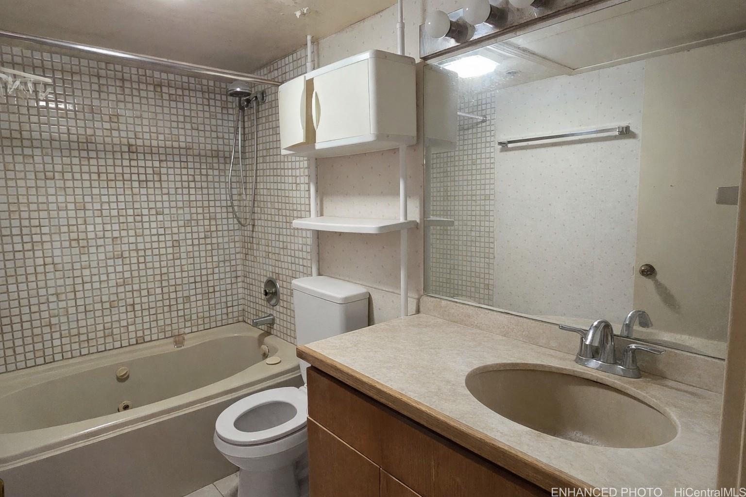 1088 Bishop Street  Unit 1404