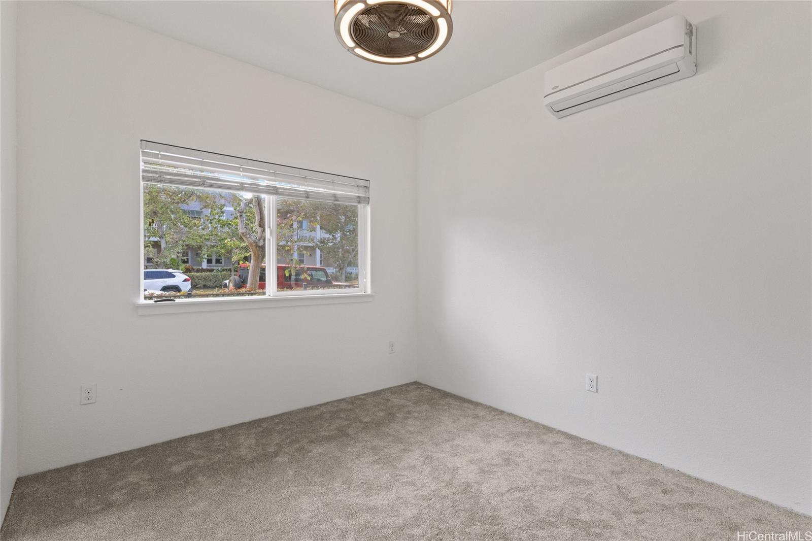 Photo 5 of 25
