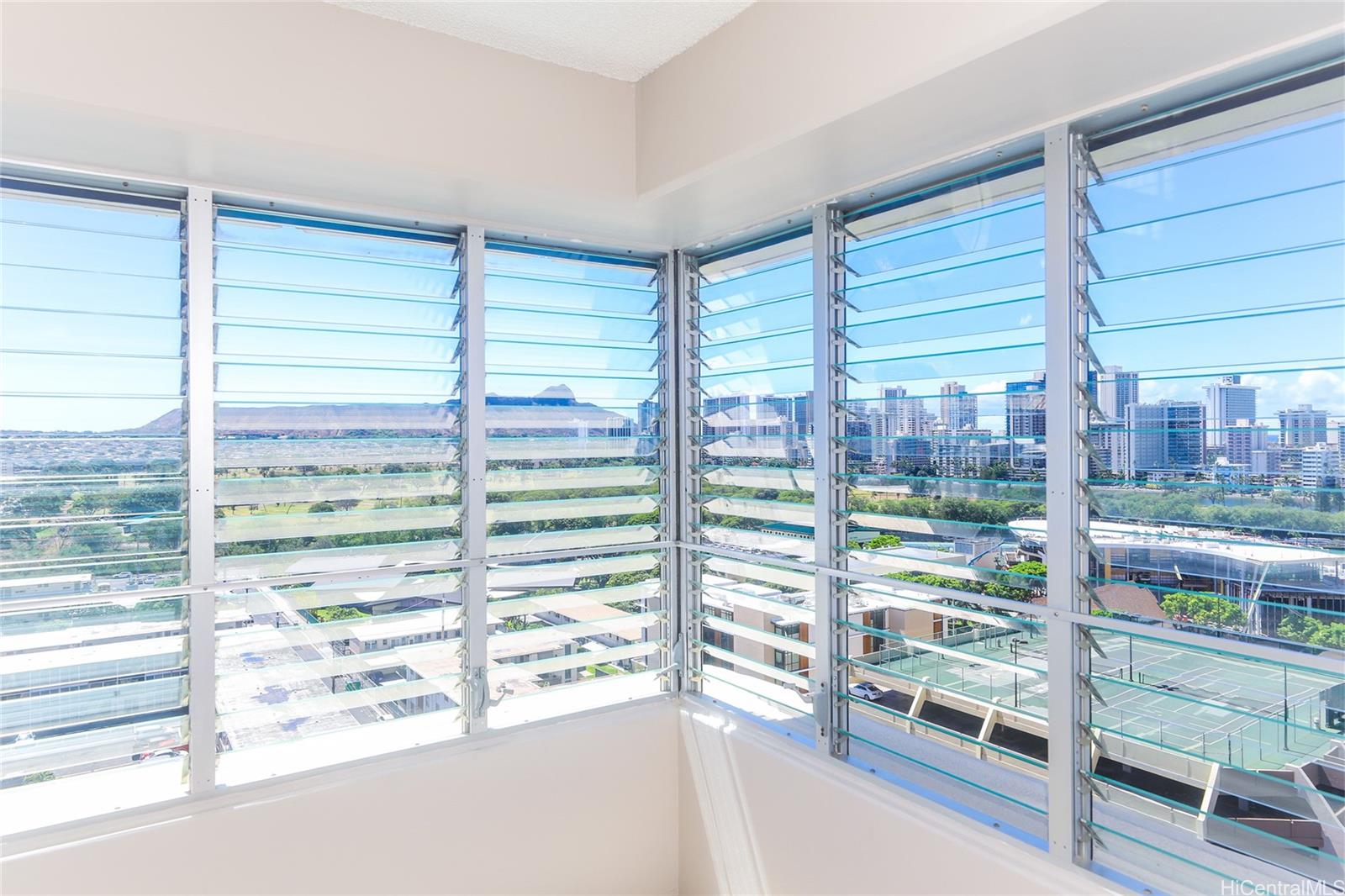 2525 Date Street  Unit 1501