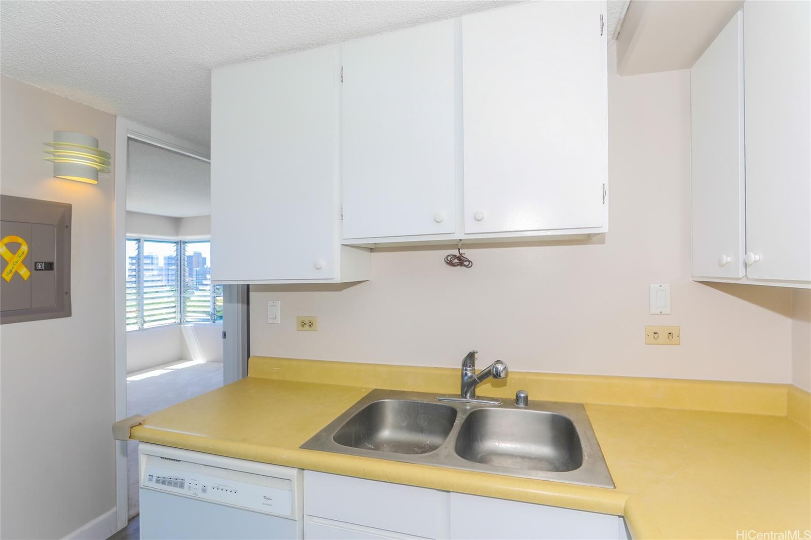 2525 Date Street  Unit 1501