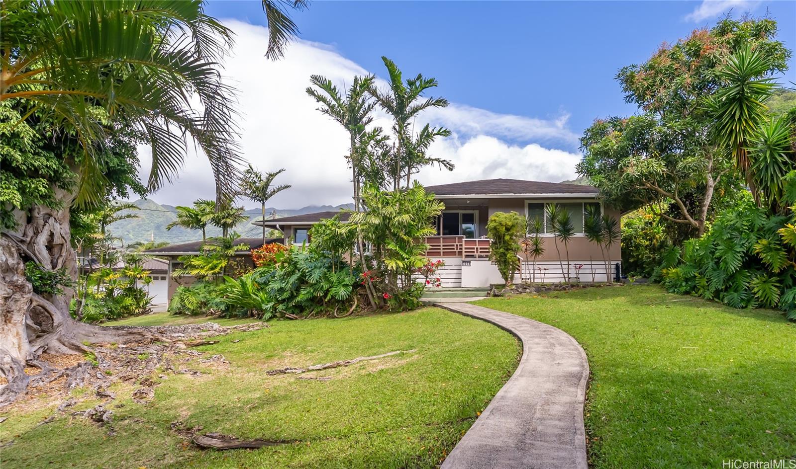 3038 Waipuna Rise