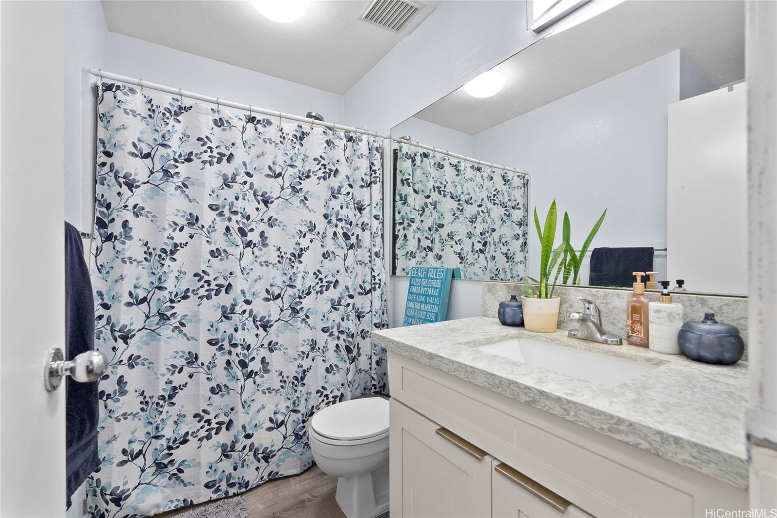 516 Mananai Place  Unit 15A