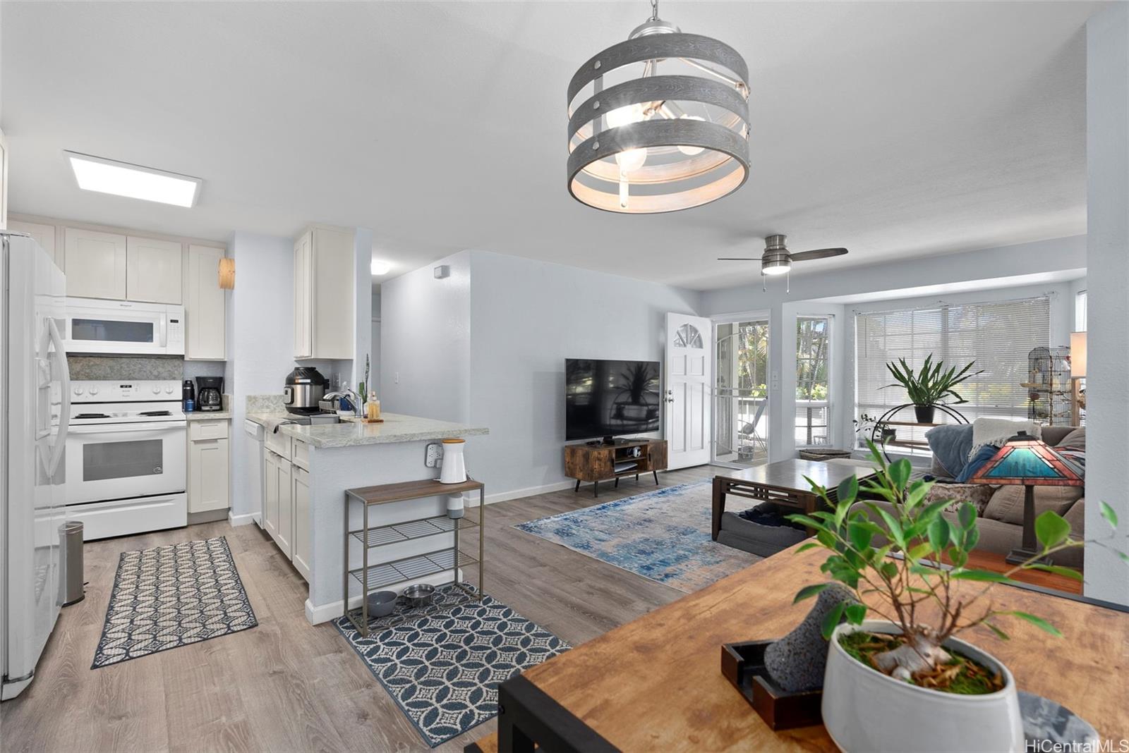 516 Mananai Place  Unit 15A