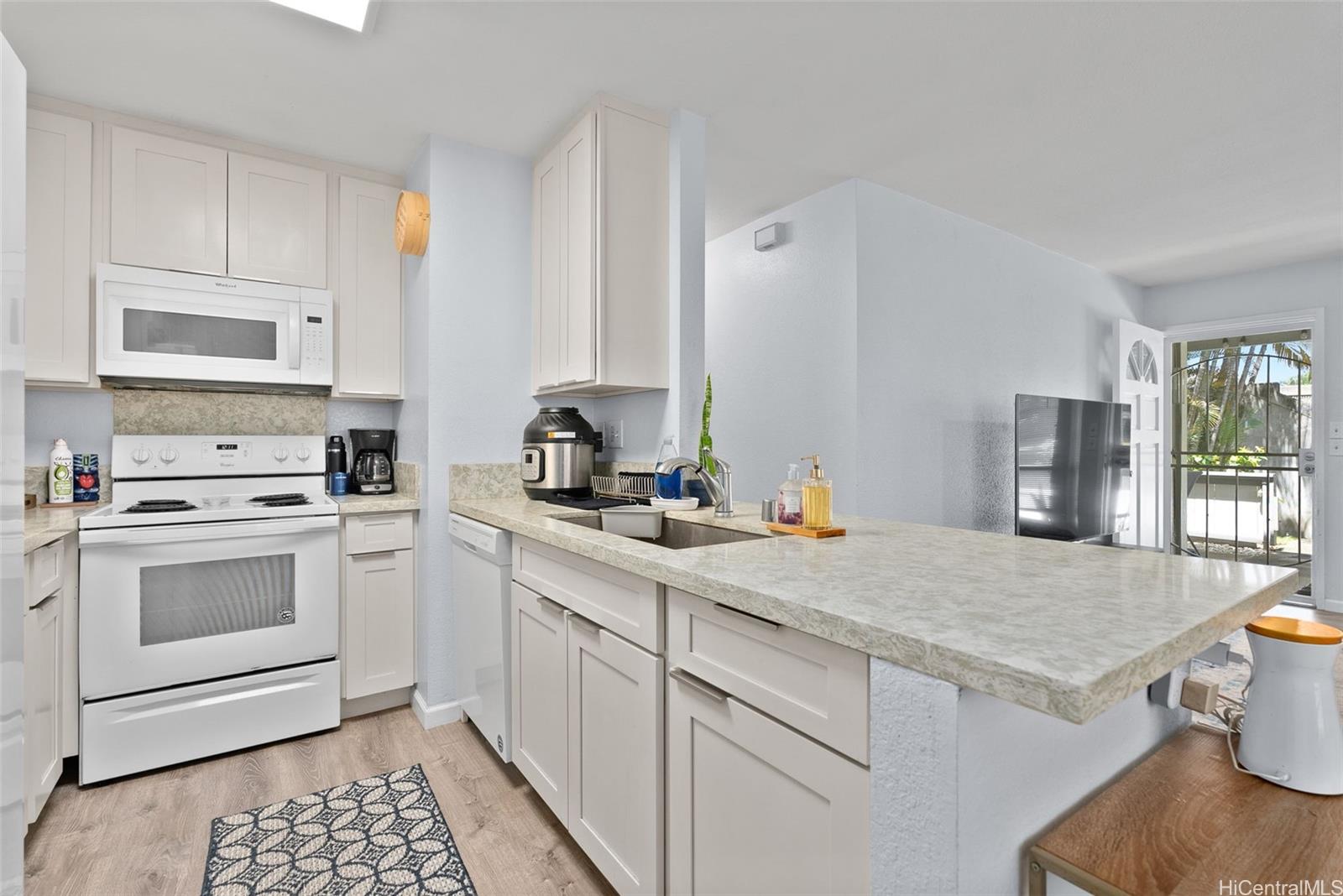 516 Mananai Place  Unit 15A