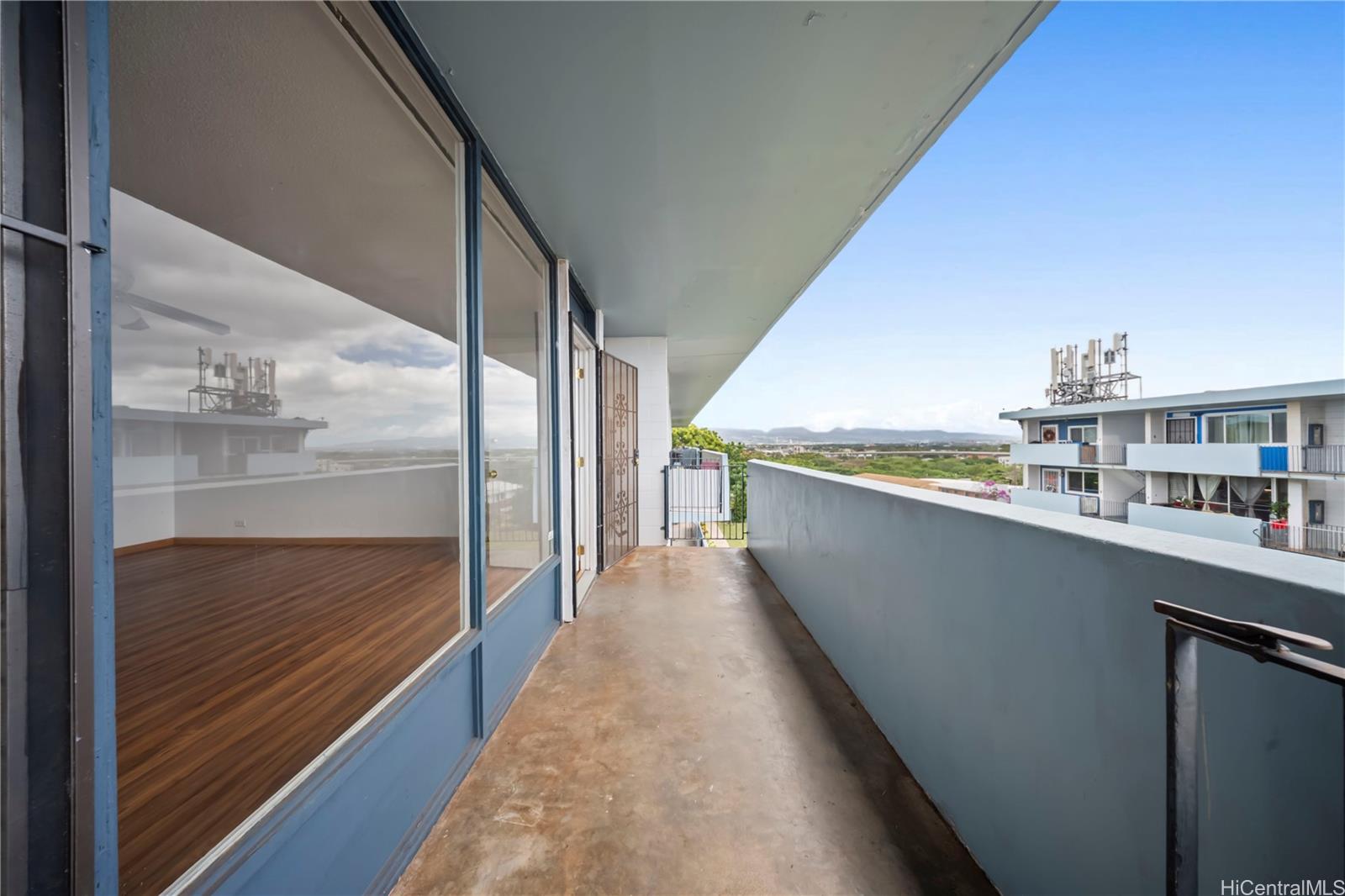 94-249 Waikele Road  Unit A304
