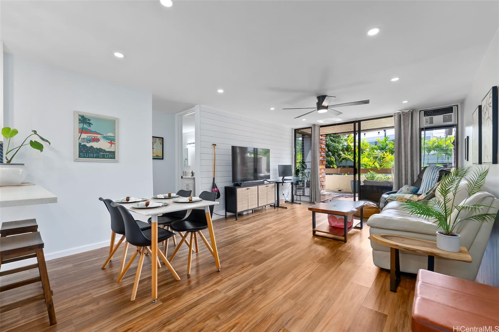 1015 Aoloa Place  Unit 243