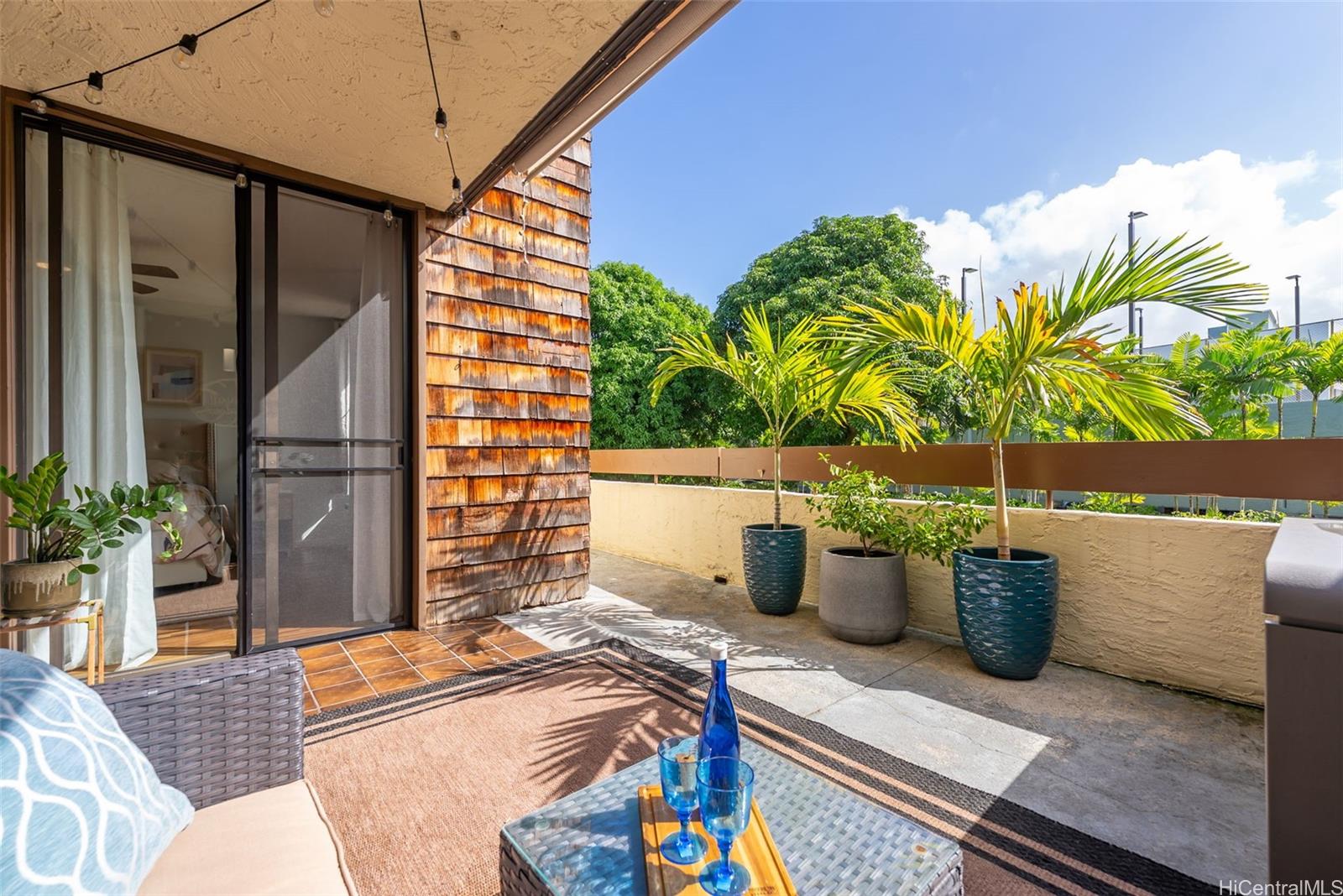 1015 Aoloa Place  Unit 243