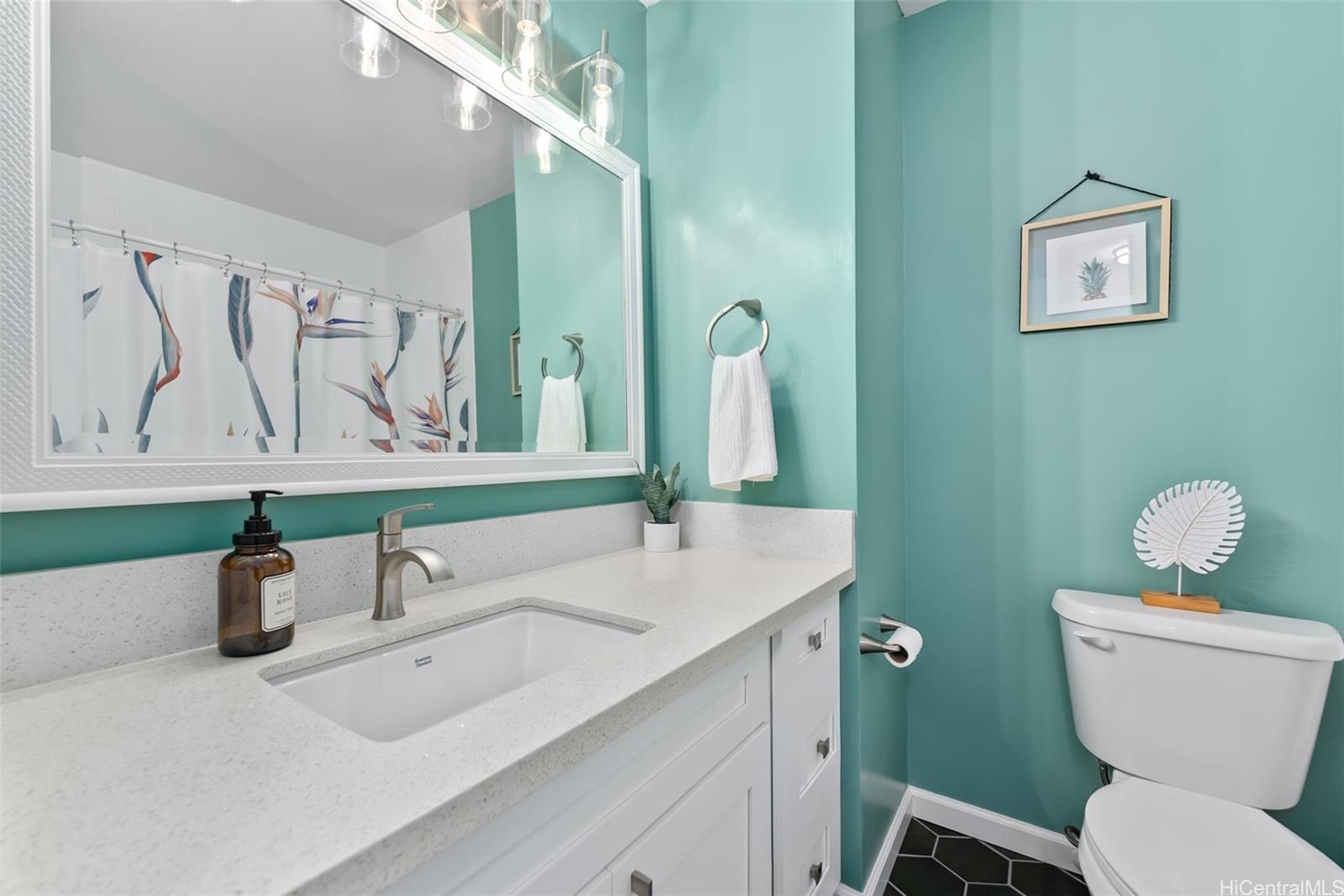 1015 Aoloa Place  Unit 243