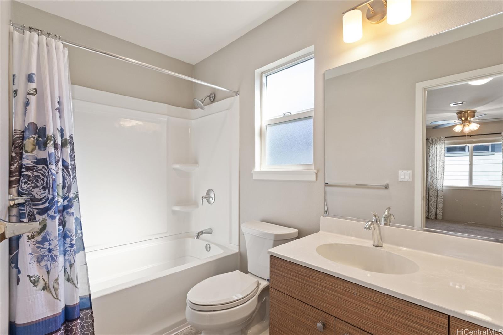 Photo 15 of 25