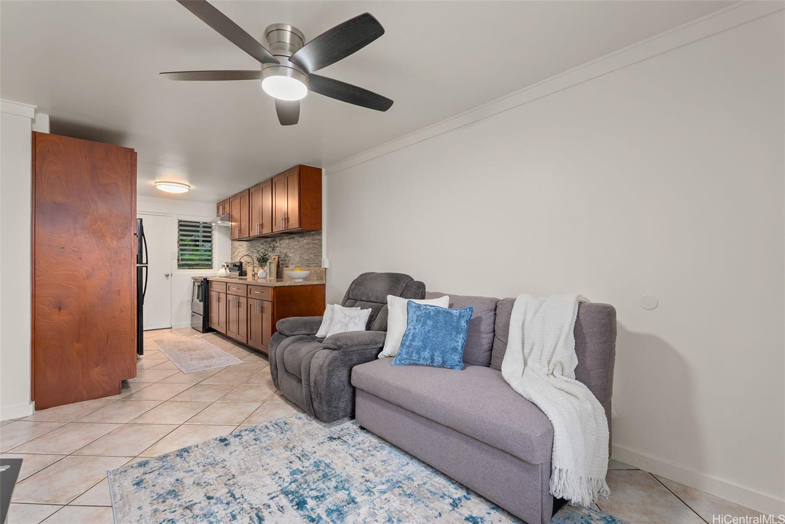 725 Kihapai Place A2