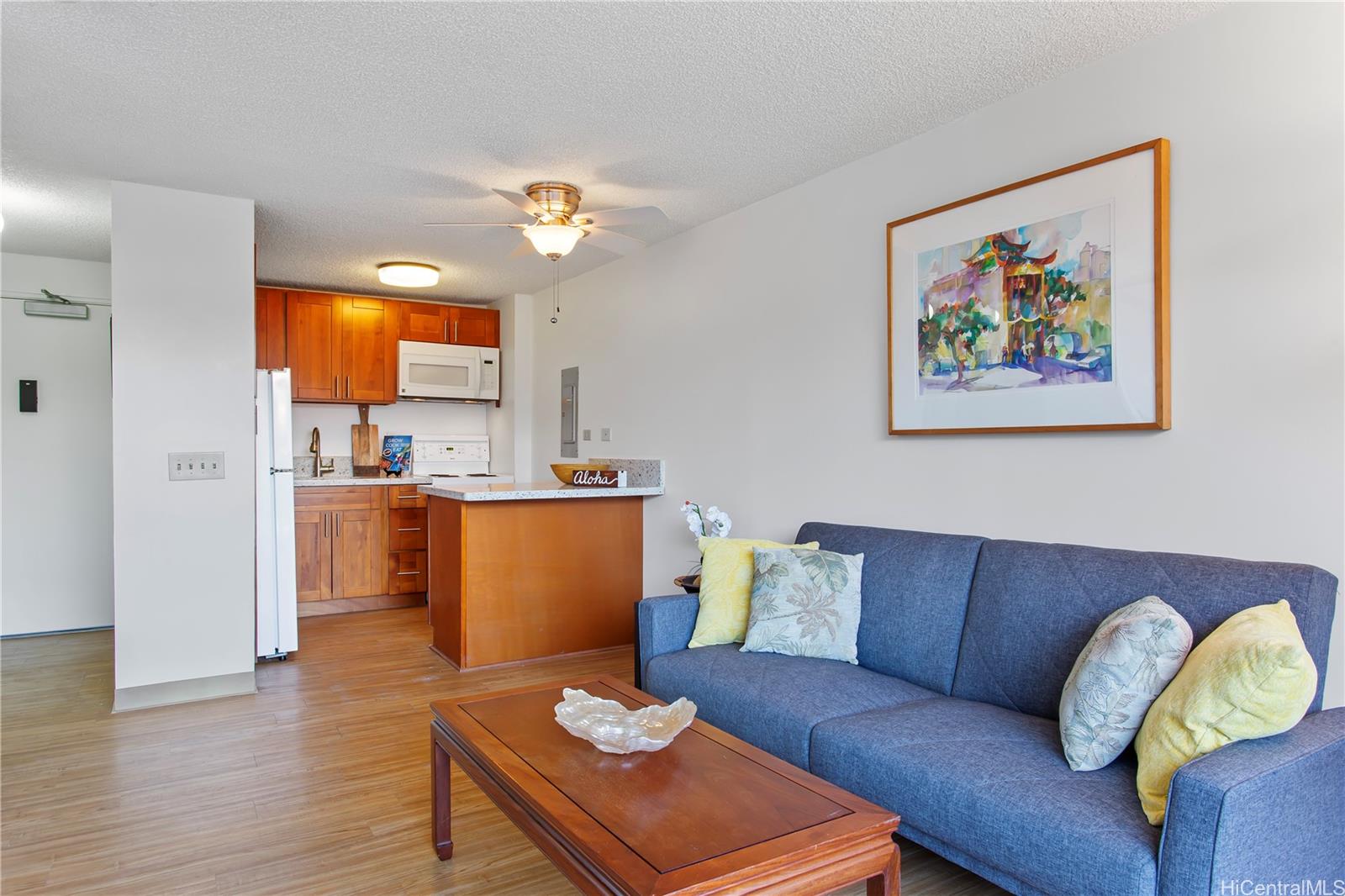 255 Huali Street  Unit 303