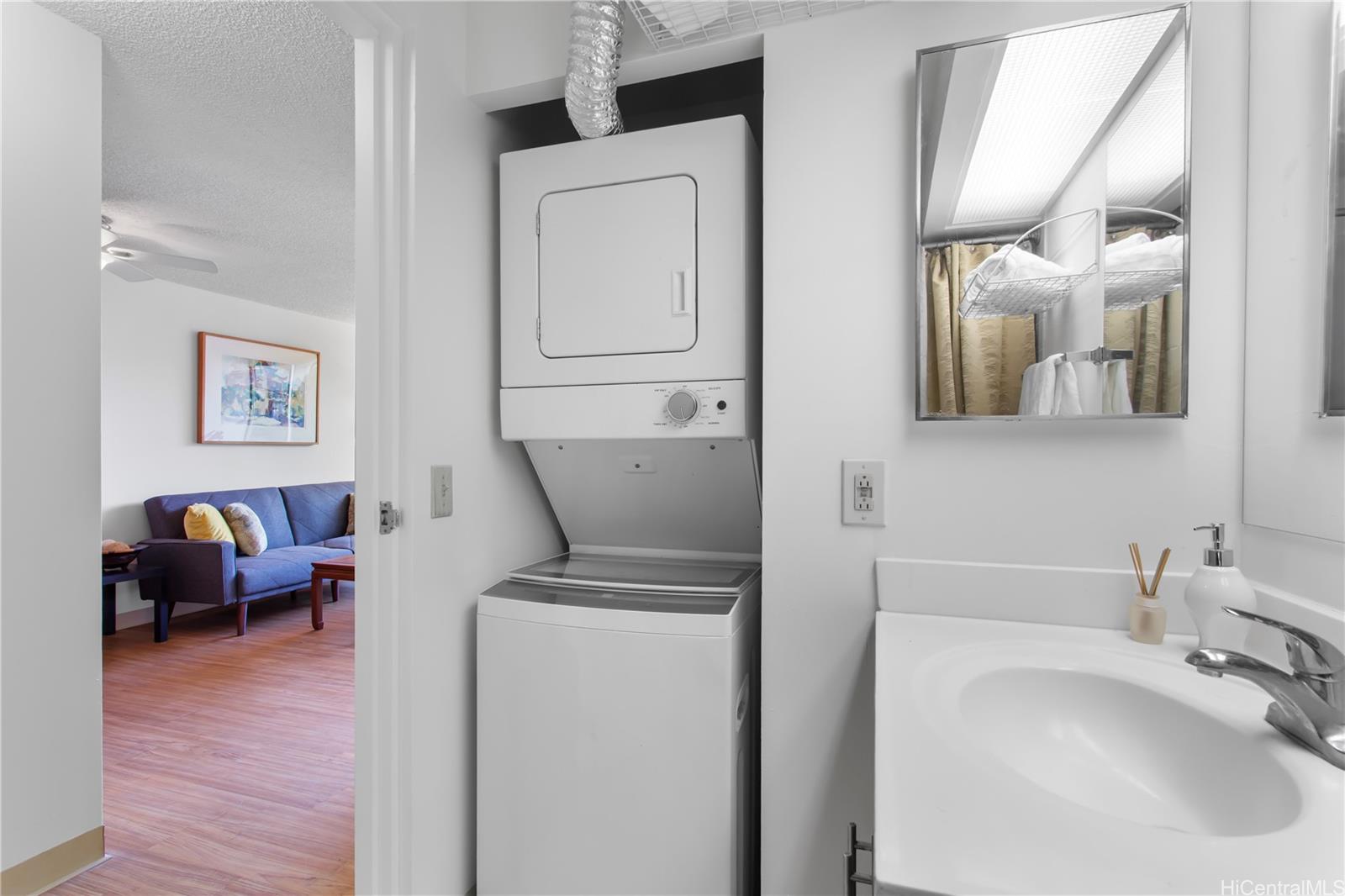 255 Huali Street  Unit 303