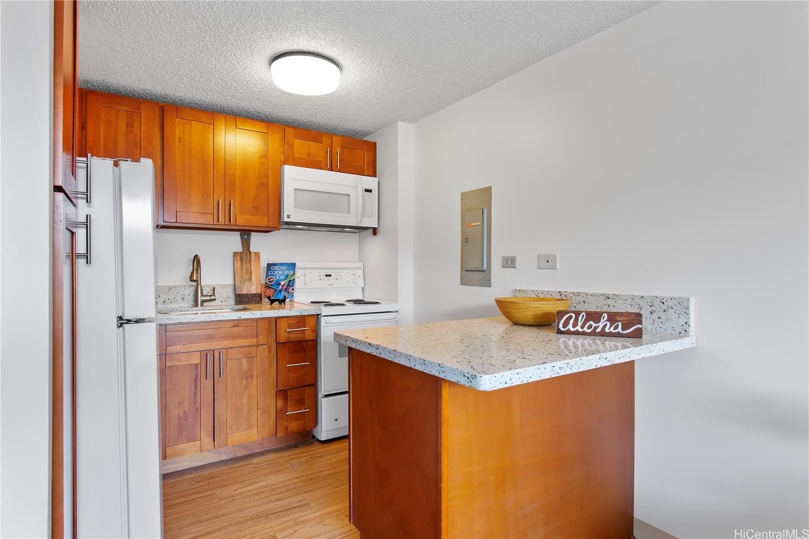 255 Huali Street  Unit 303