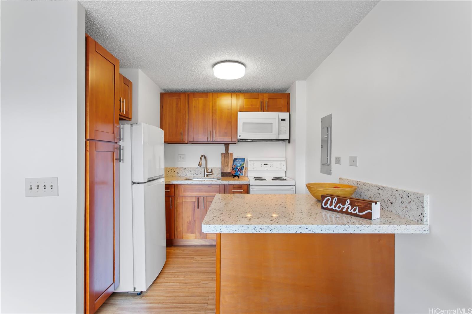 255 Huali Street  Unit 303