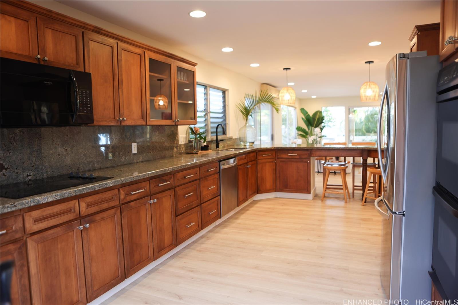 205 Kawaihae Street  Unit A6